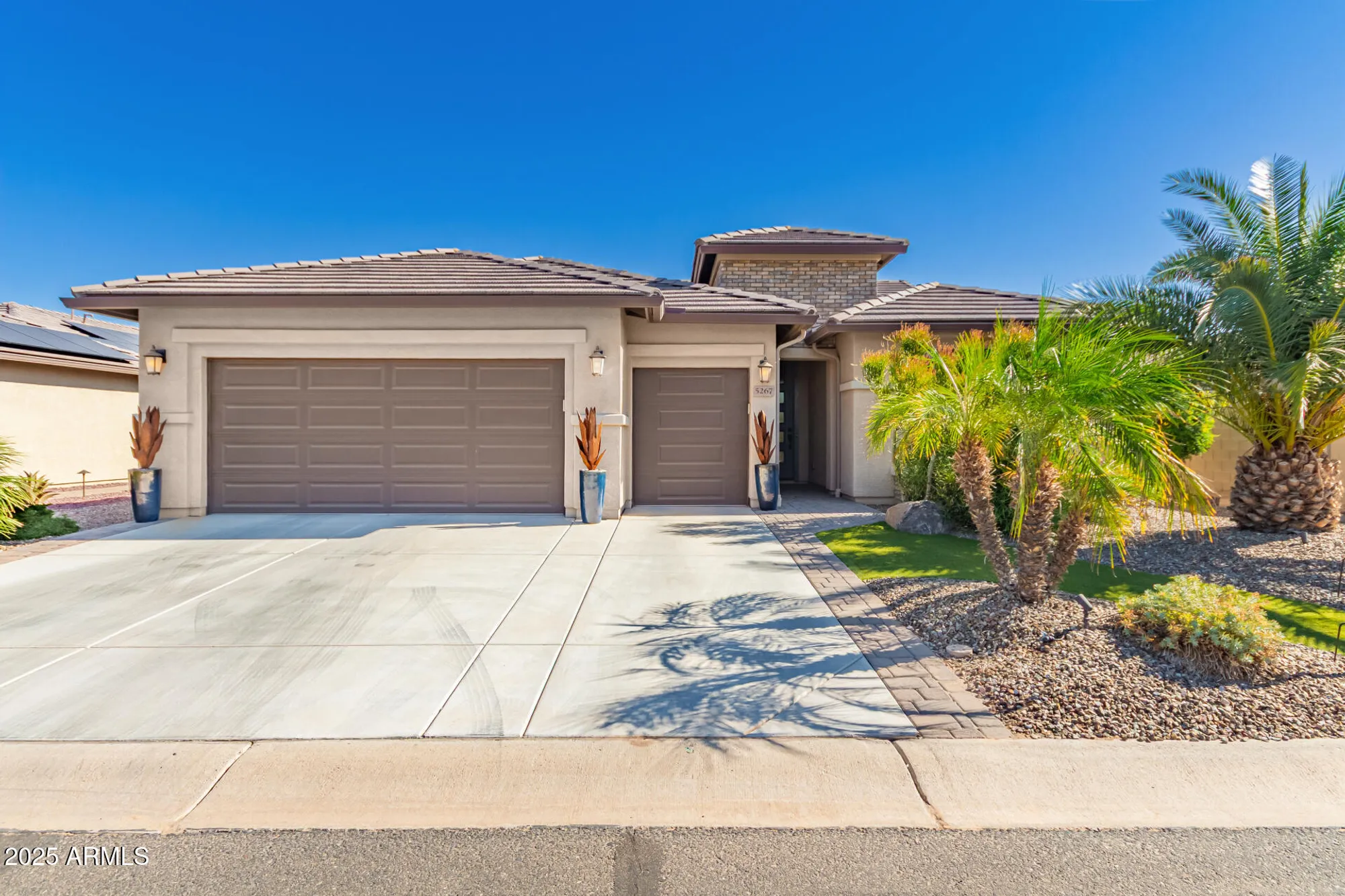 Property Slideshow image 2 of 44 | 5267 n cordes dr, Eloy, AZ, 85131