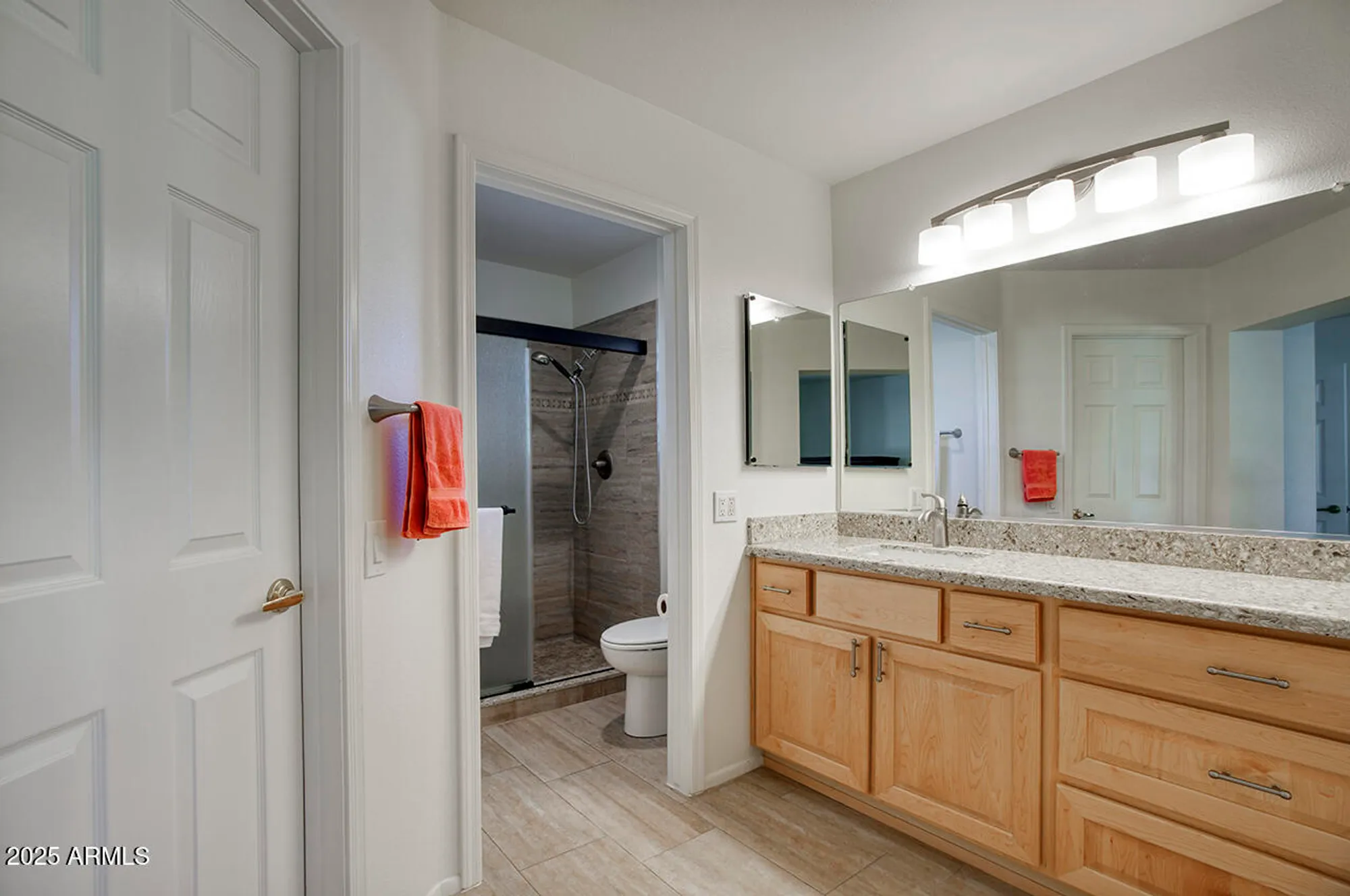 Property Slideshow image 15 of 26 | 21627 n 139th dr, Sun City West, AZ, 85375