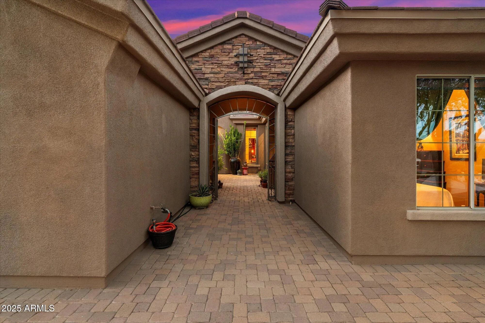 Property Slideshow image 4 of 48 | 41252 n whistling strait ct, Anthem, AZ, 85086