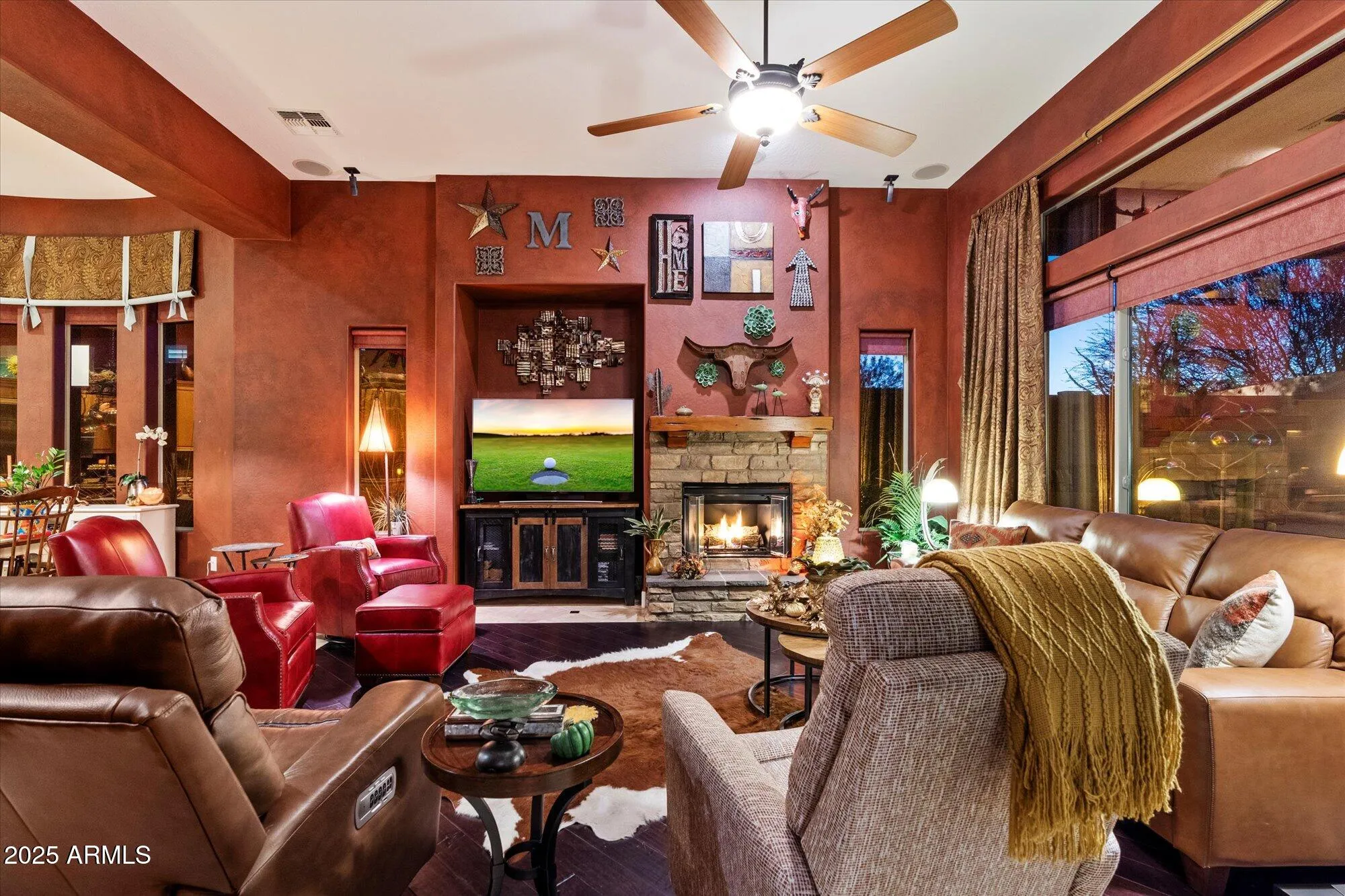 Property Slideshow image 15 of 48 | 41252 n whistling strait ct, Anthem, AZ, 85086