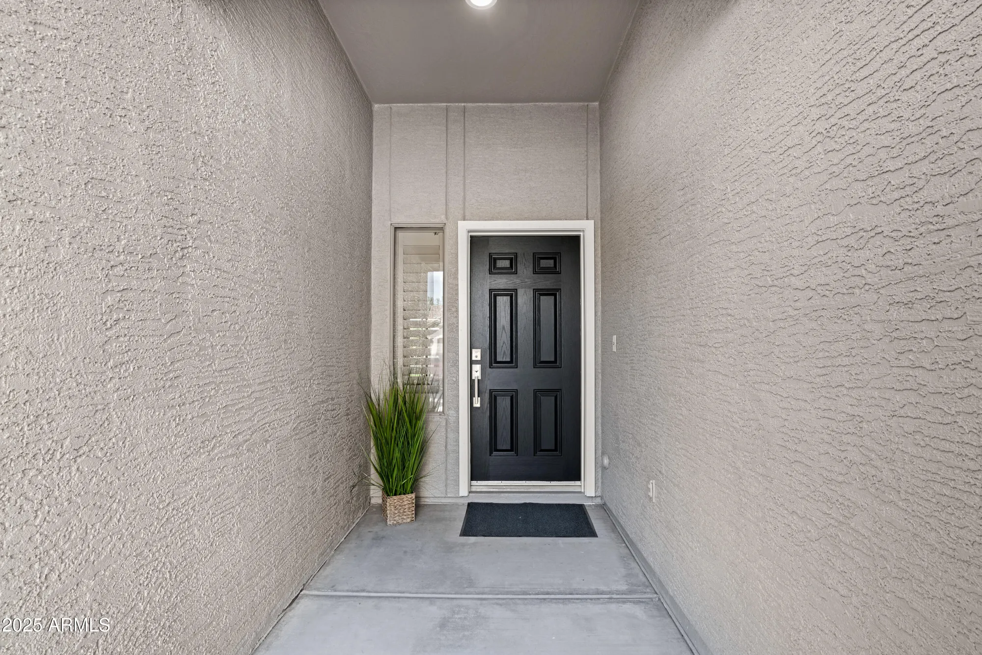 Property Slideshow image 4 of 109 | 24402 s agate dr, Sun Lakes, AZ, 85248