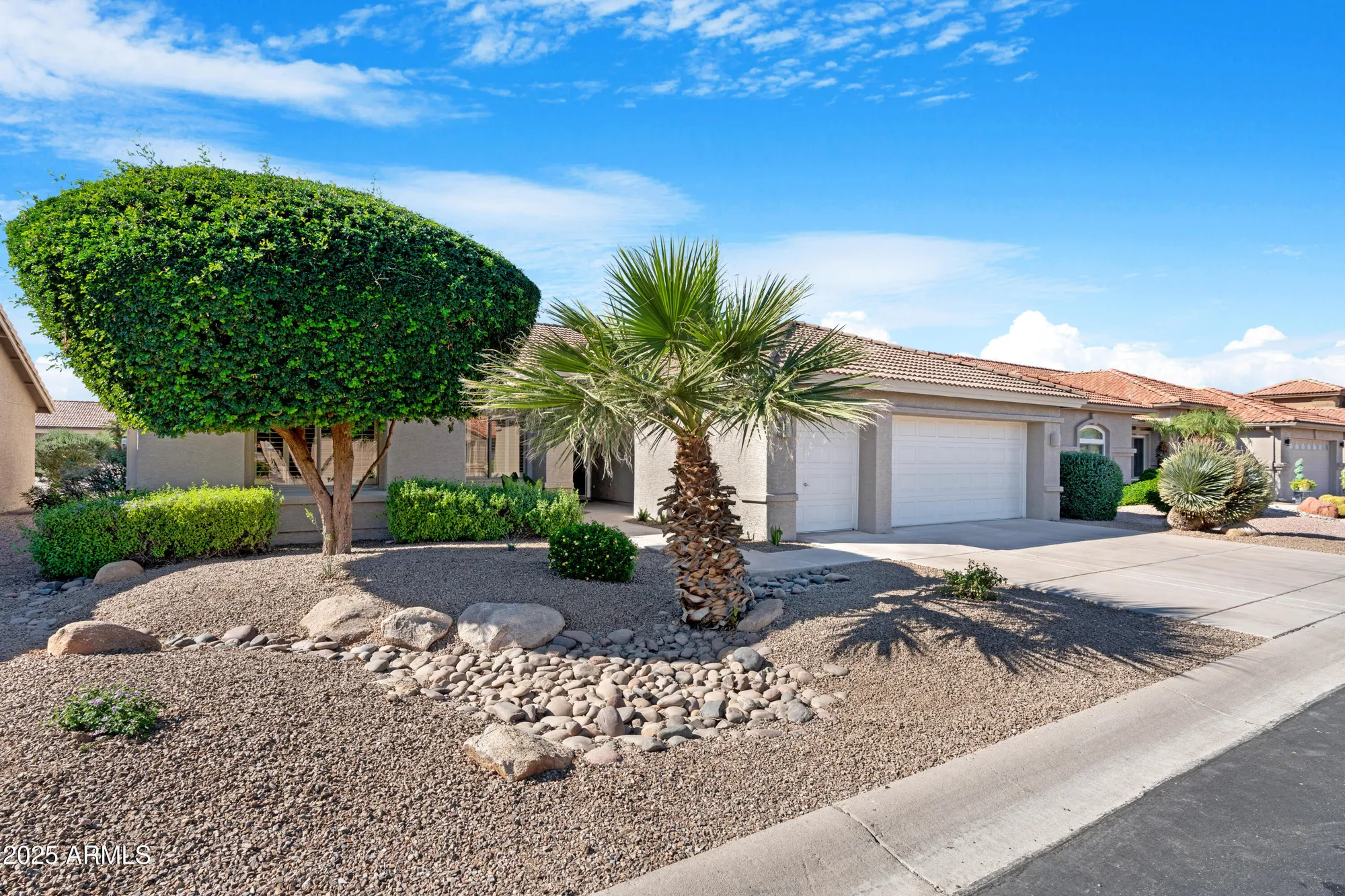 Property Slideshow image 3 of 109 | 24402 s agate dr, Sun Lakes, AZ, 85248