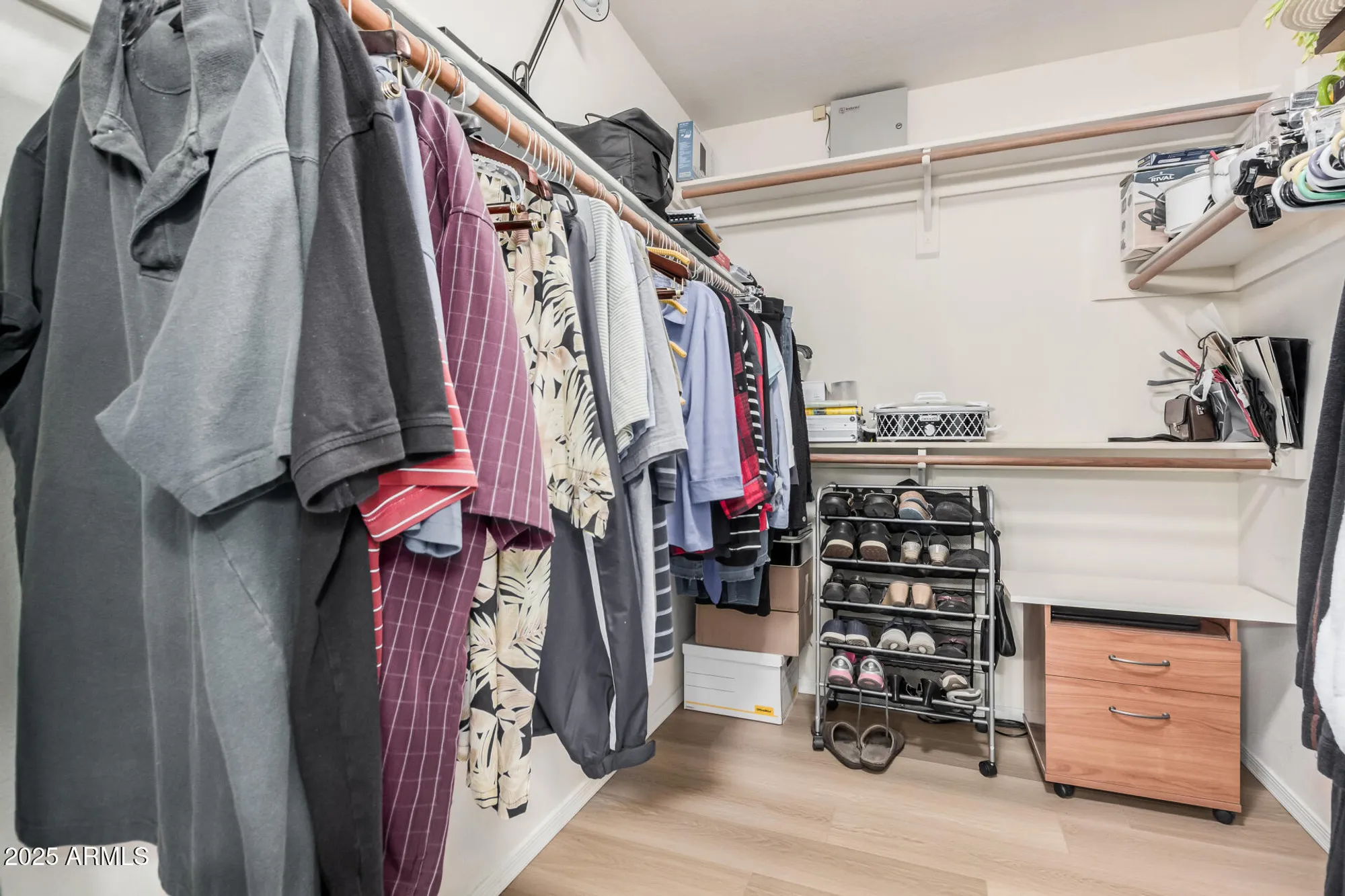 Property Slideshow image 15 of 28 | 19220 n 93rd ave, Peoria, AZ, 85382