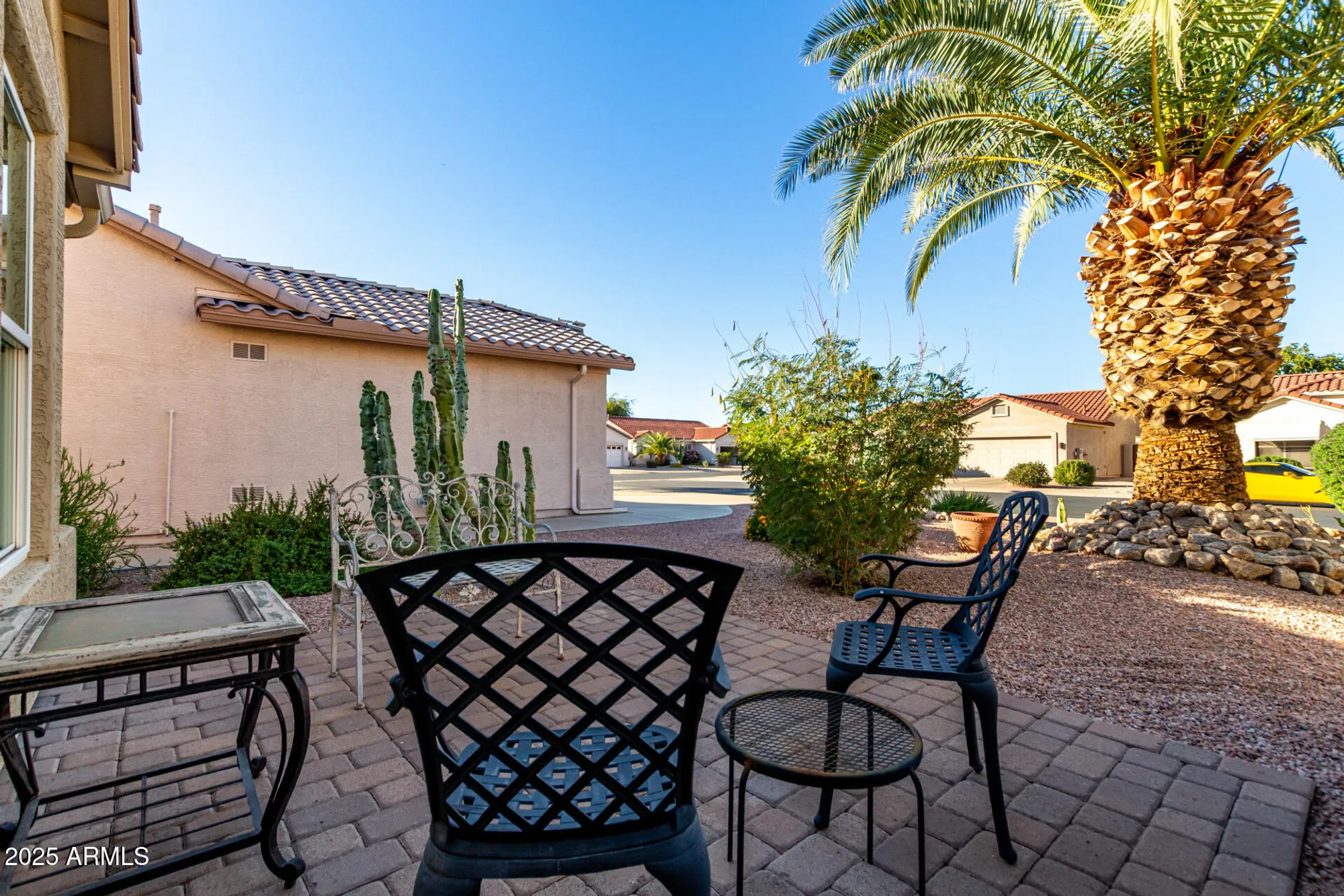 Property Slideshow image 6 of 47 | 1423 e peach tree dr, Chandler, AZ, 85249