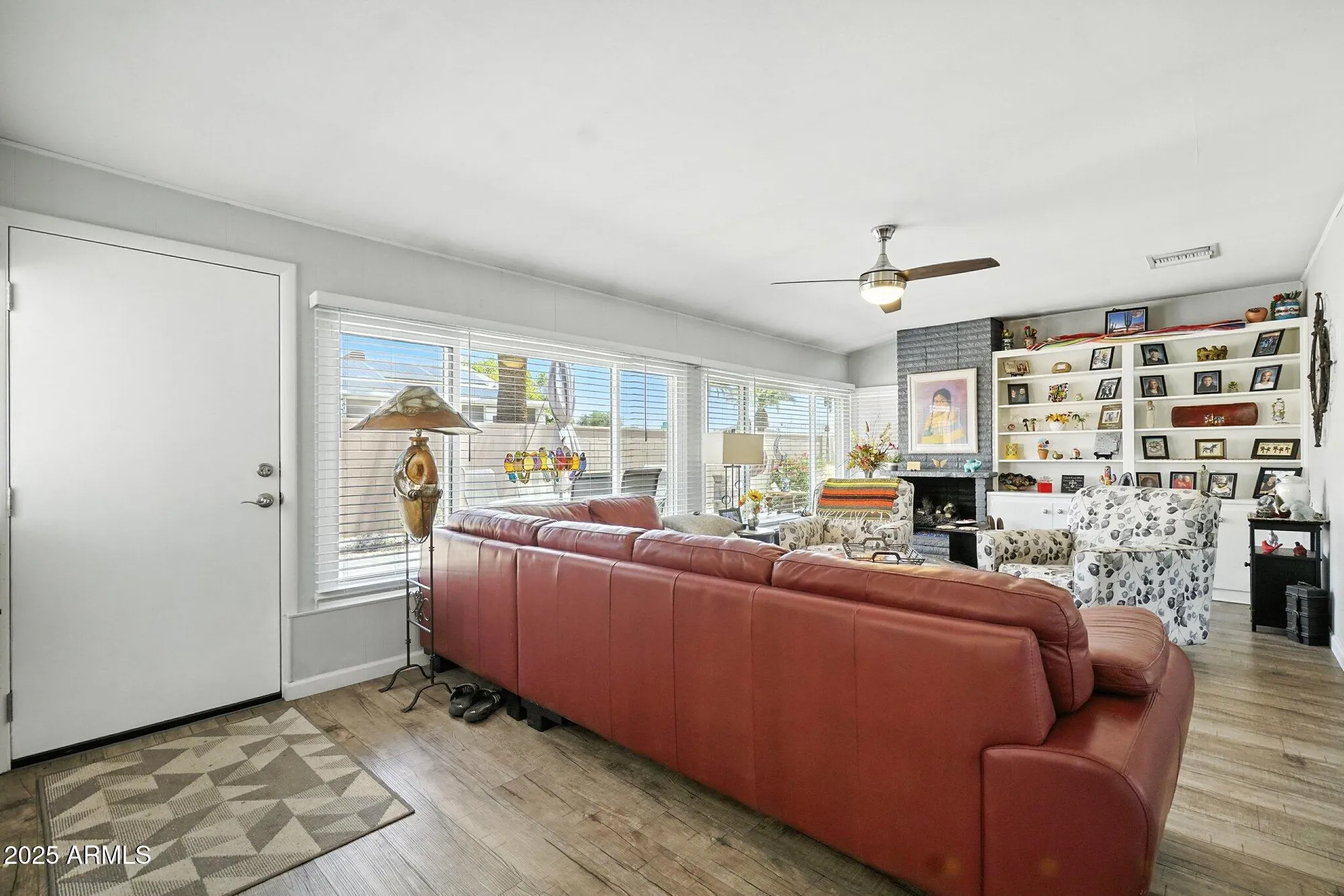 Property Slideshow image 7 of 25 | 10002 w deanne dr, Sun City, AZ, 85351