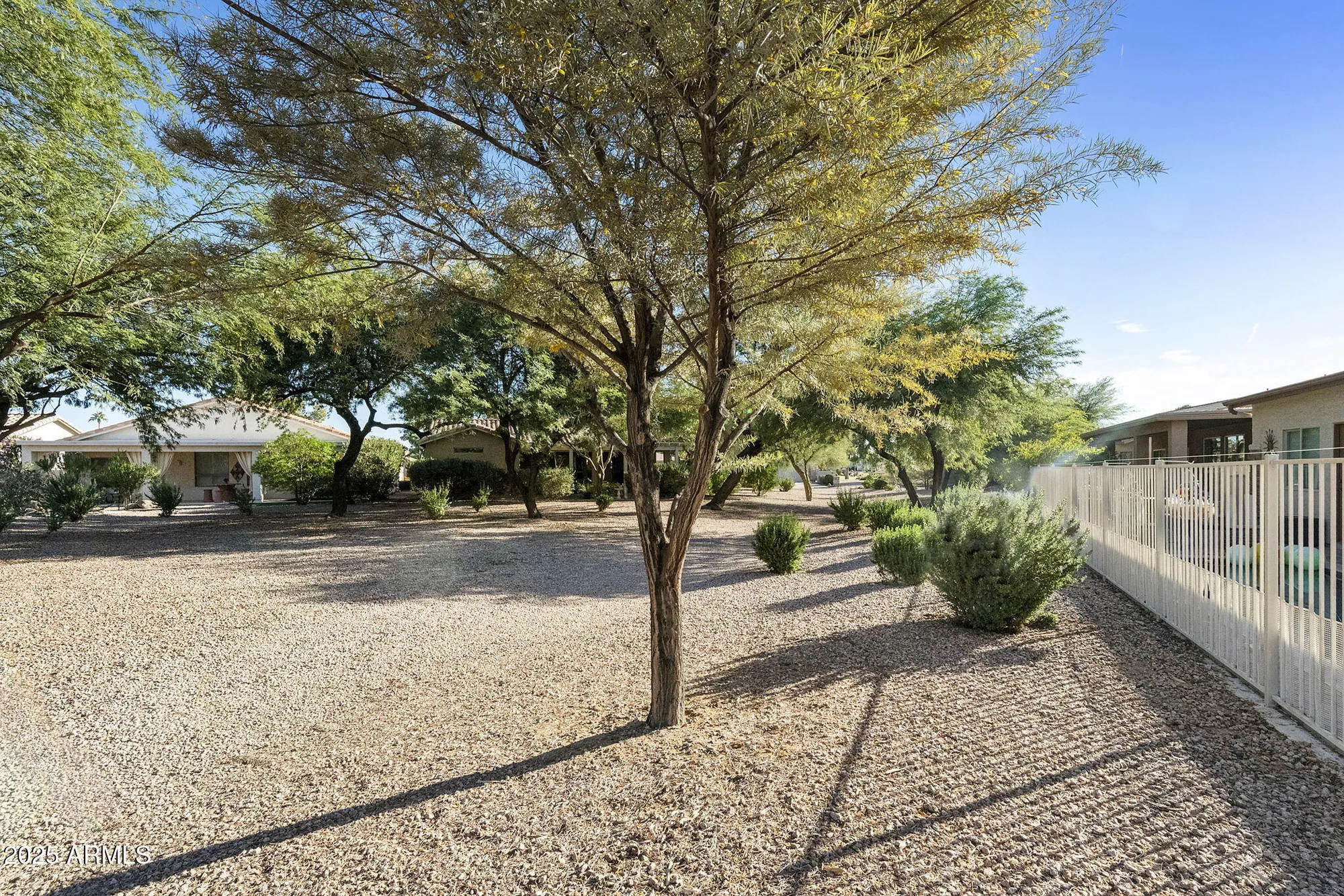 Property Slideshow image 28 of 57 | 9818 e coopers hawk dr, Sun Lakes, AZ, 85248