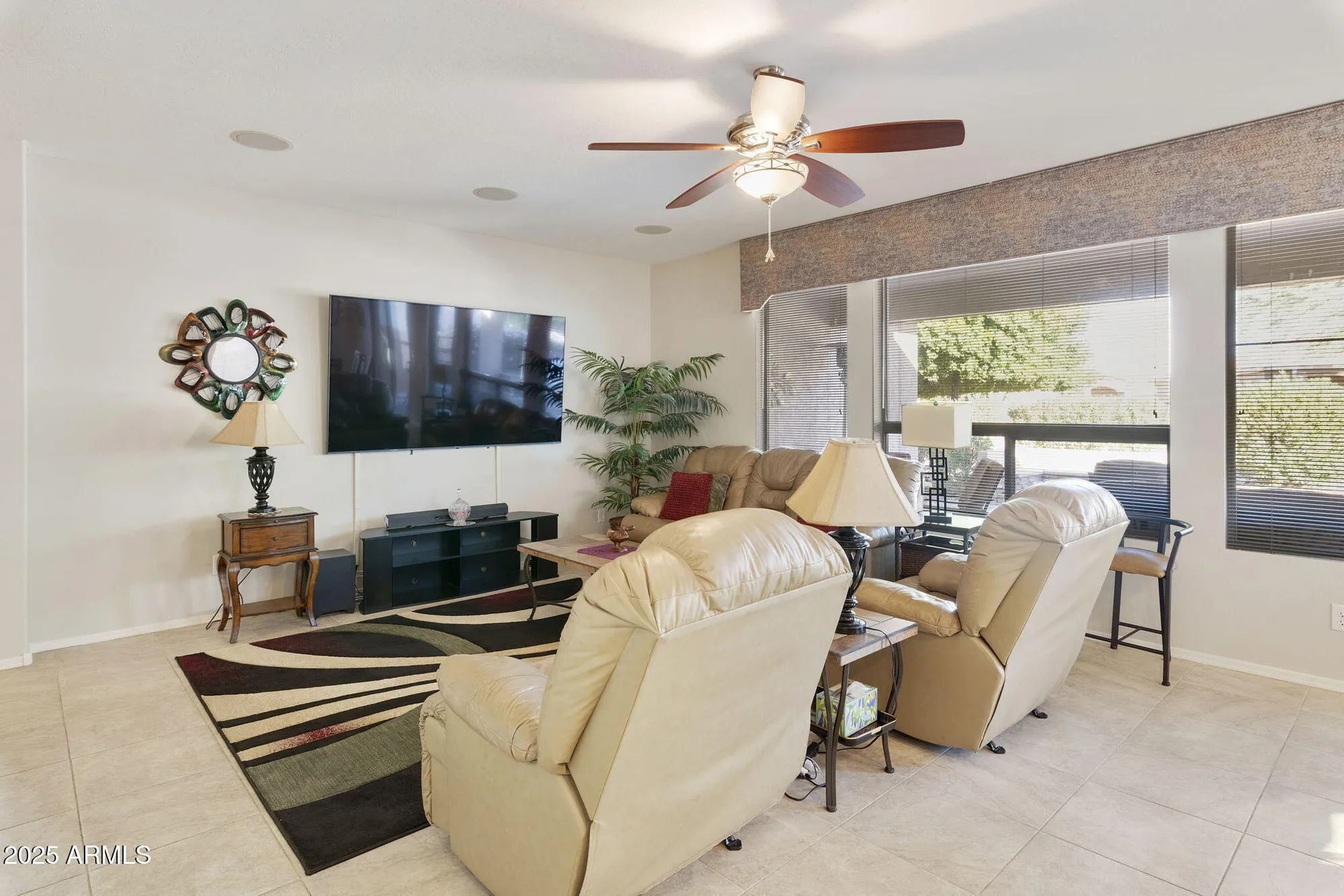 Property Slideshow image 10 of 57 | 9818 e coopers hawk dr, Sun Lakes, AZ, 85248