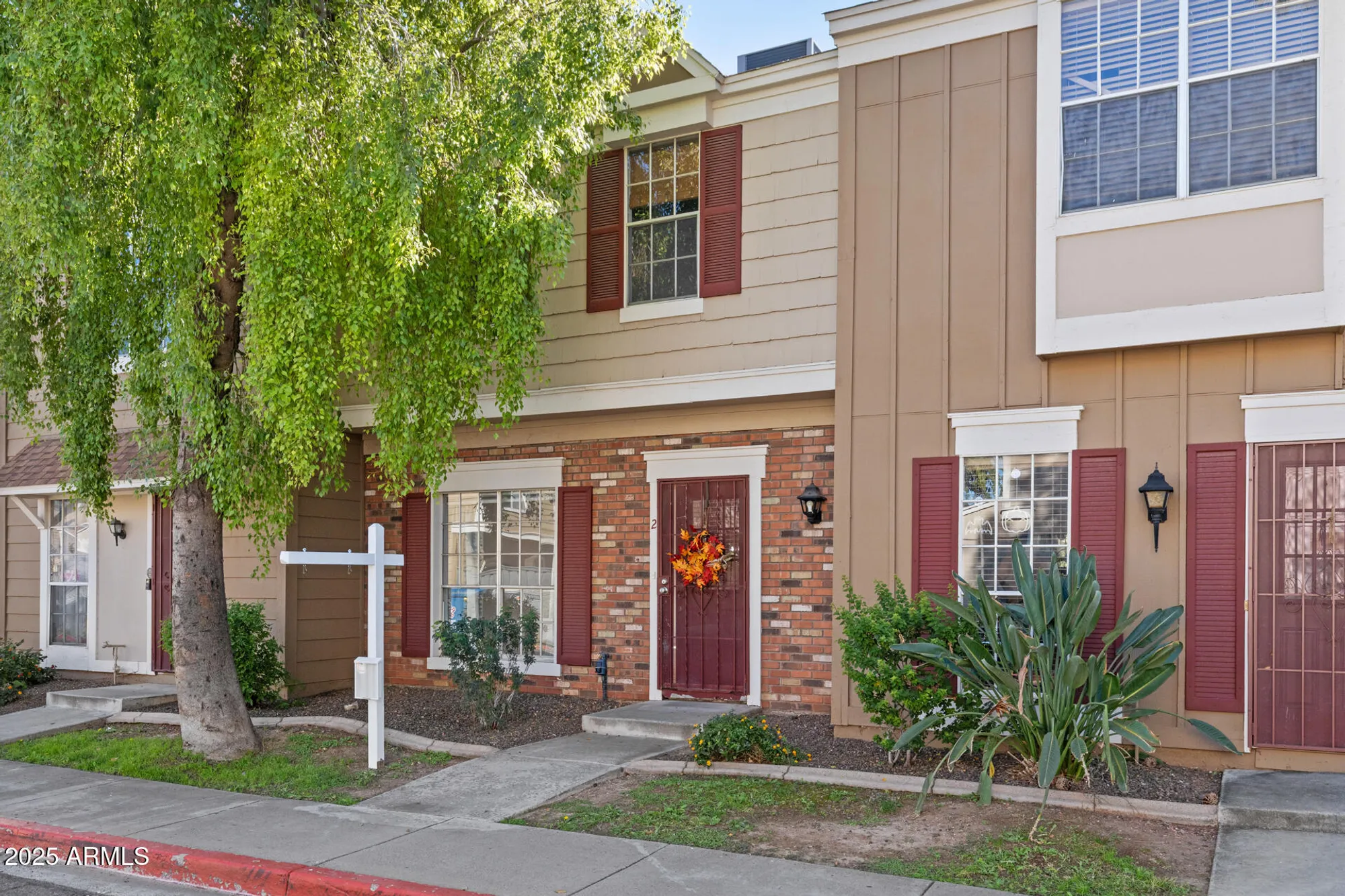 Property Slideshow image 6 of 40 | 3411 w morrow dr unit 2, Phoenix, AZ, 85027