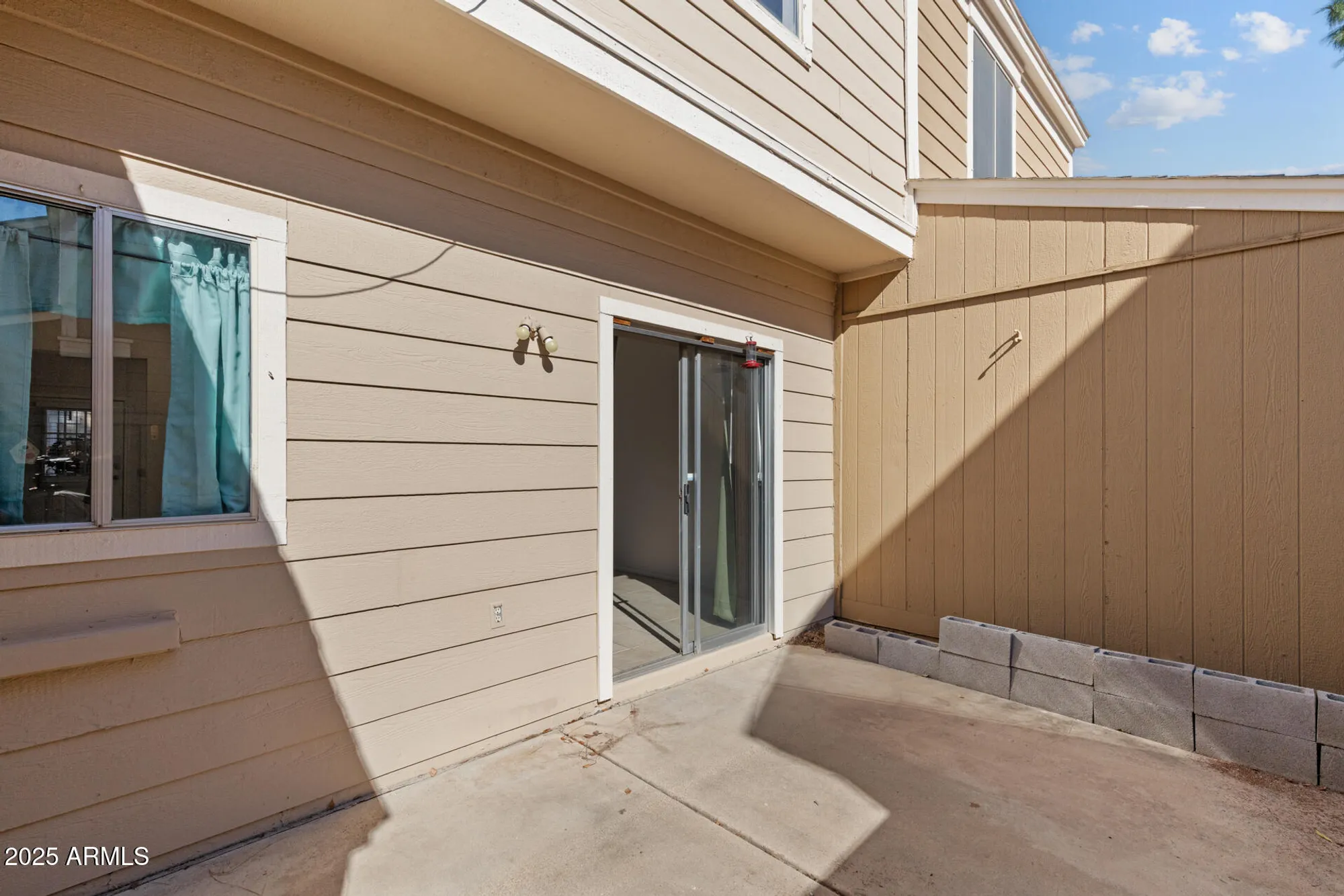 Property Slideshow image 10 of 40 | 3411 w morrow dr unit 2, Phoenix, AZ, 85027