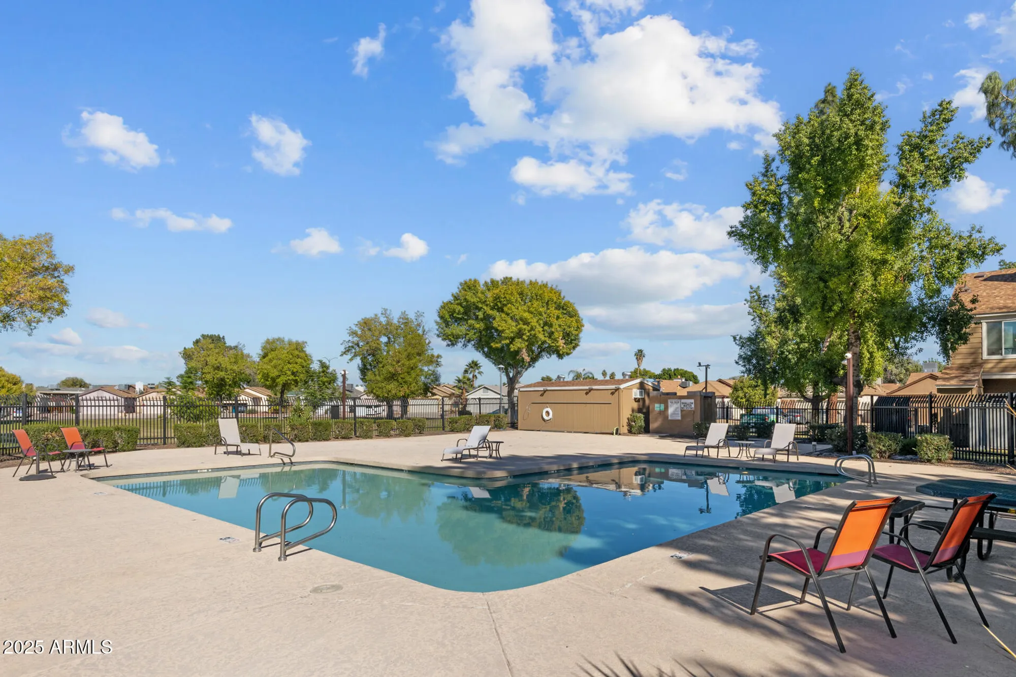 Property Slideshow image 11 of 40 | 3411 w morrow dr unit 2, Phoenix, AZ, 85027