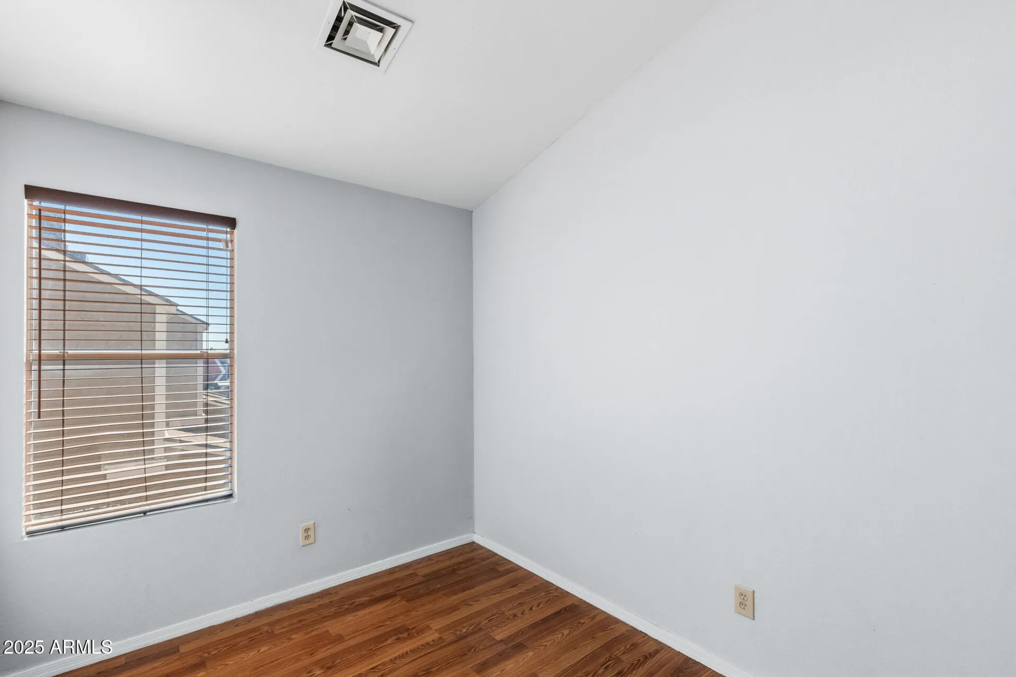 Property Slideshow image 29 of 40 | 3411 w morrow dr unit 2, Phoenix, AZ, 85027