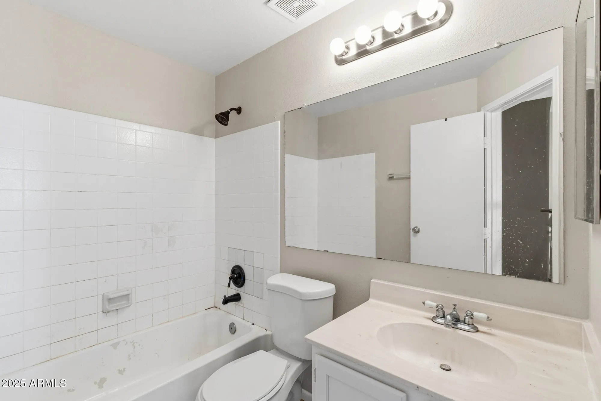 Property Slideshow image 37 of 40 | 3411 w morrow dr unit 2, Phoenix, AZ, 85027