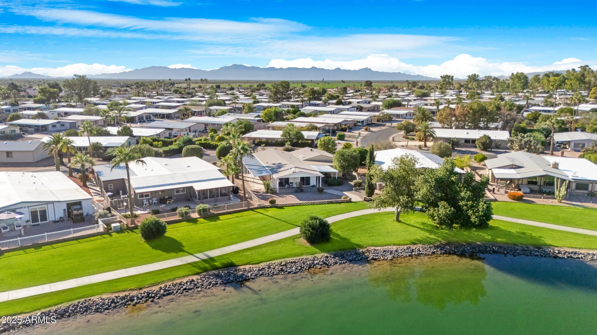 Property Slideshow image 43 of 44 | 26423 s lakeview dr, Sun Lakes, AZ, 85248