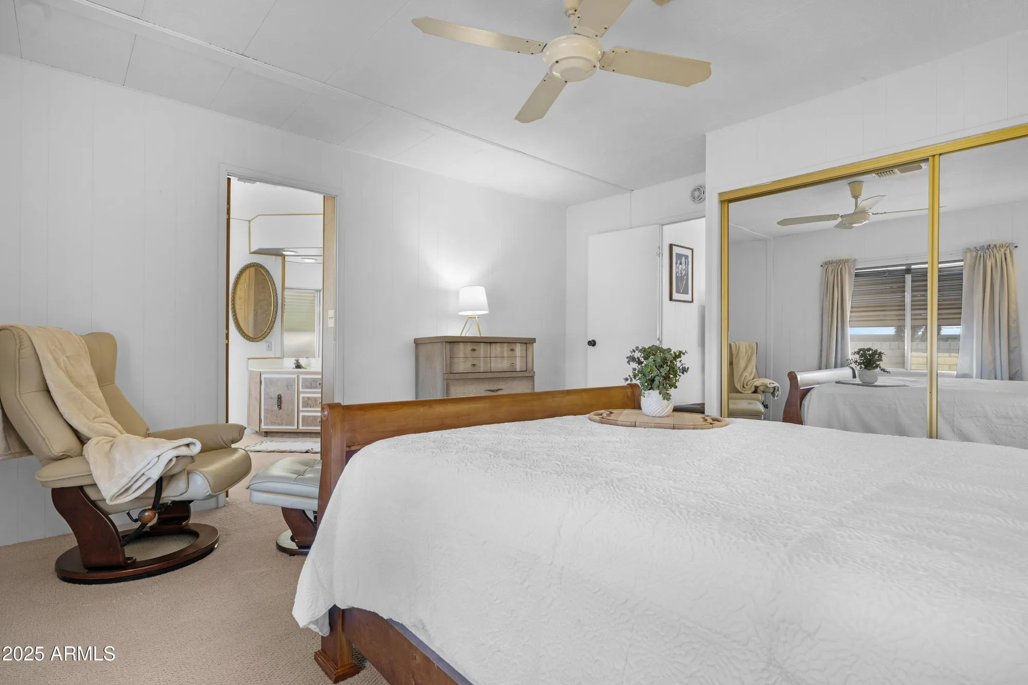 Property Slideshow image 22 of 44 | 26423 s lakeview dr, Sun Lakes, AZ, 85248