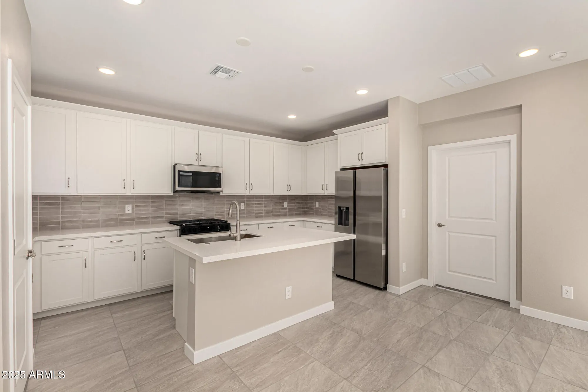 Property Slideshow image 8 of 26 | 5617 n 205th ln, Buckeye, AZ, 85396