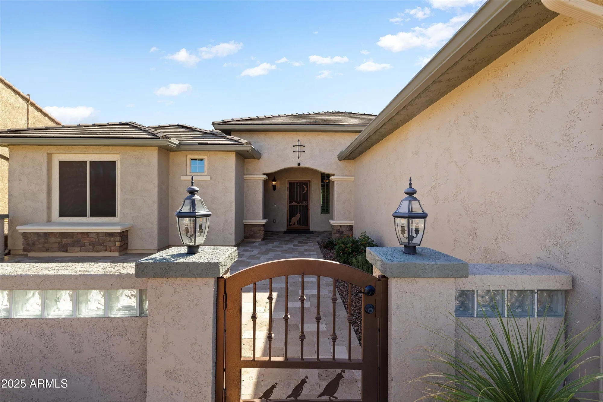 Property Slideshow image 4 of 39 | 27065 w tonto ln, Buckeye, AZ, 85396