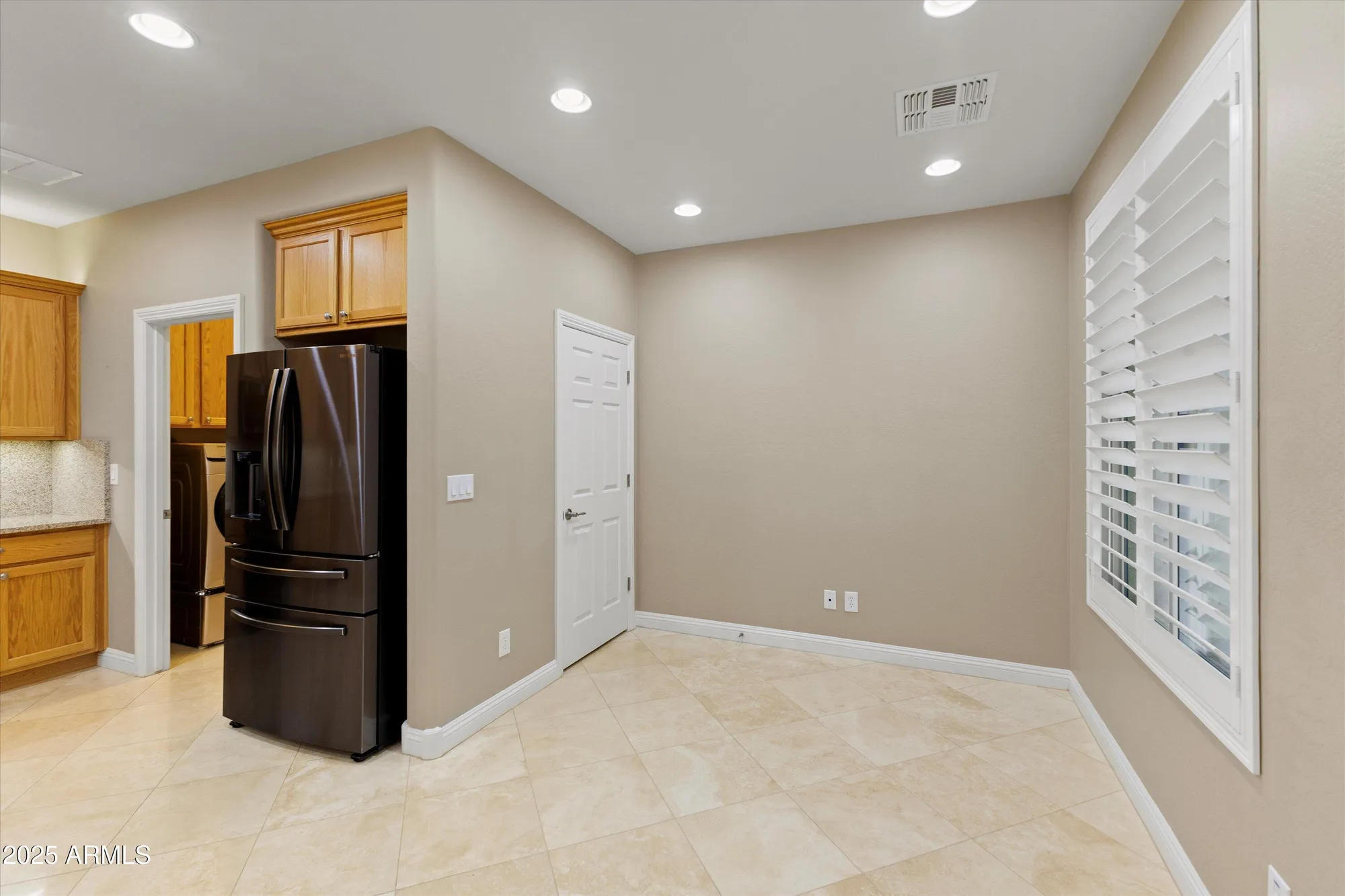 Property Slideshow image 18 of 39 | 27065 w tonto ln, Buckeye, AZ, 85396