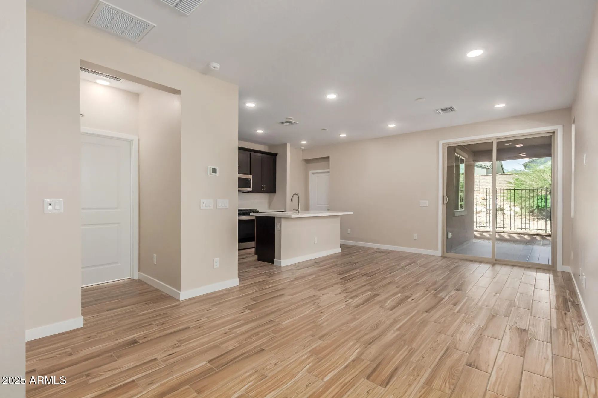 Property Slideshow image 7 of 30 | 5624 n 205th ln, Buckeye, AZ, 85396