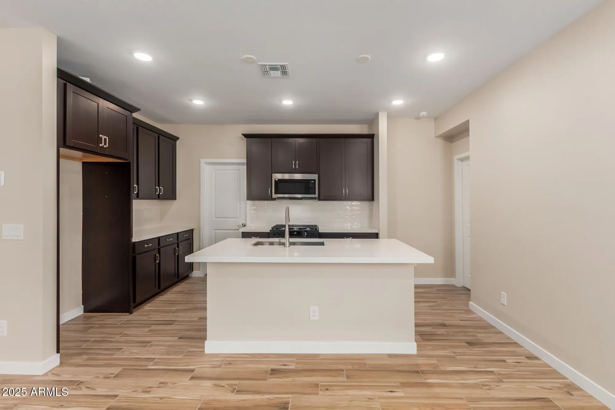 Property Slideshow image 9 of 30 | 5624 n 205th ln, Buckeye, AZ, 85396