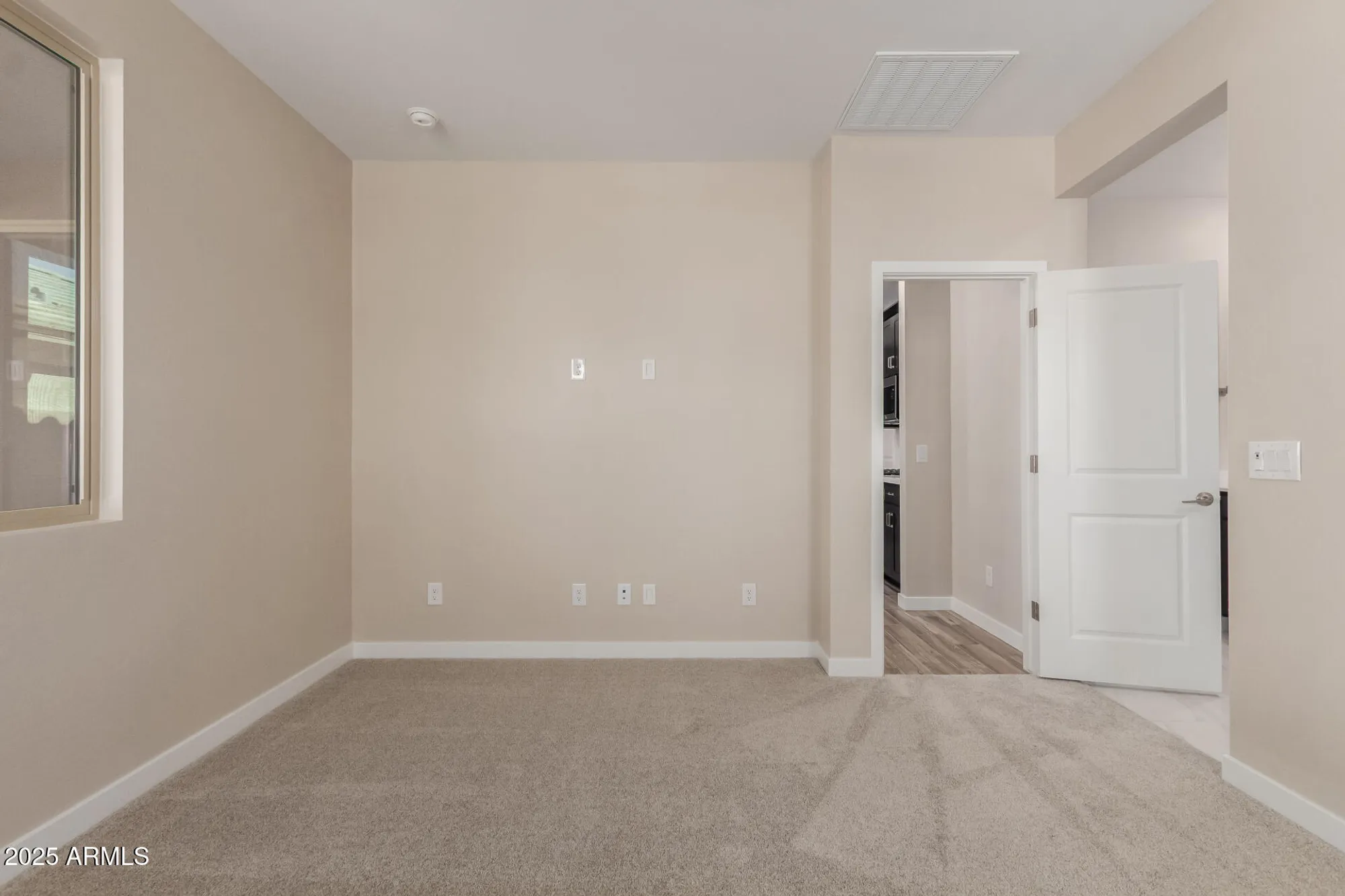 Property Slideshow image 17 of 30 | 5624 n 205th ln, Buckeye, AZ, 85396