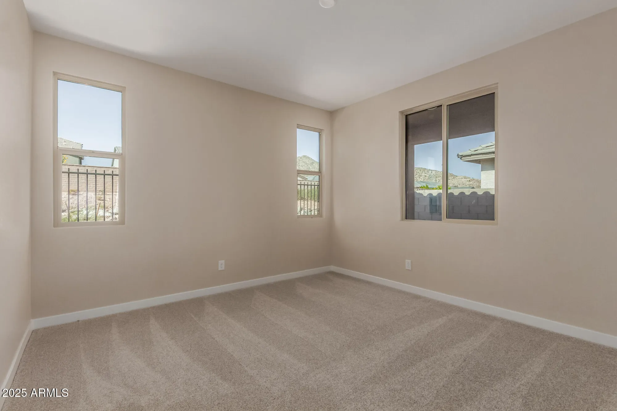Property Slideshow image 16 of 30 | 5624 n 205th ln, Buckeye, AZ, 85396