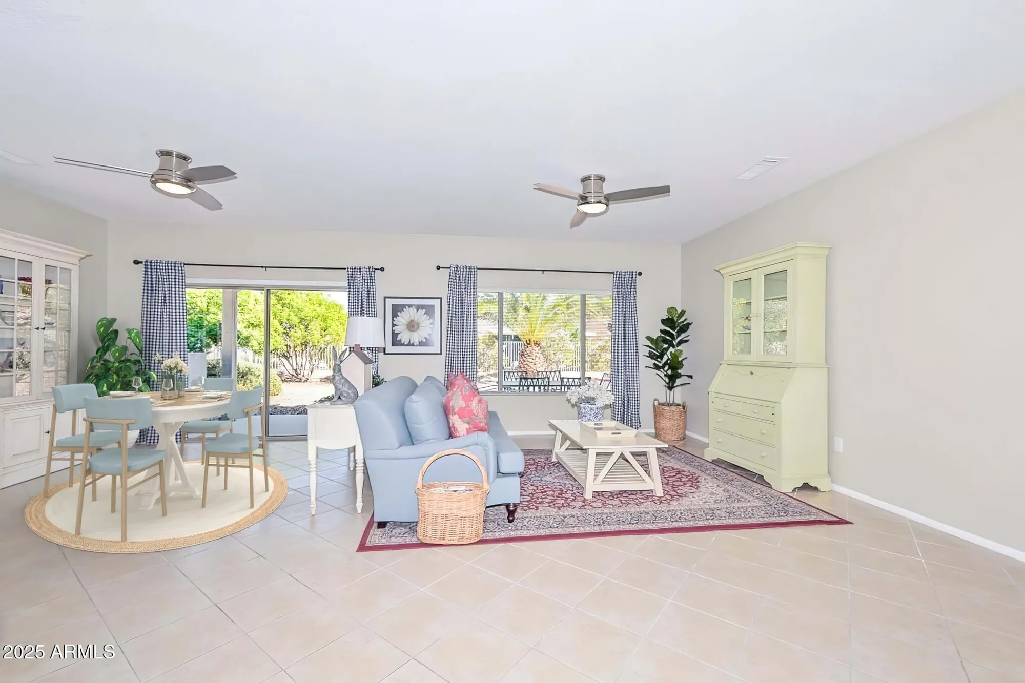 Property Slideshow image 4 of 32 | 15984 w indigo ln, Surprise, AZ, 85374