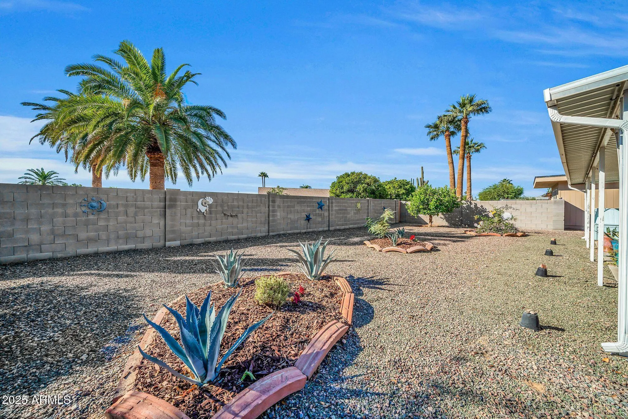 Property Slideshow image 33 of 37 | 10517 w cumberland dr, Sun City, AZ, 85351