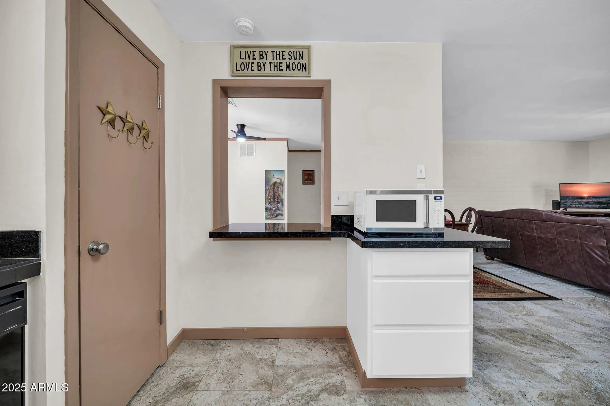 Property Slideshow image 9 of 37 | 10517 w cumberland dr, Sun City, AZ, 85351