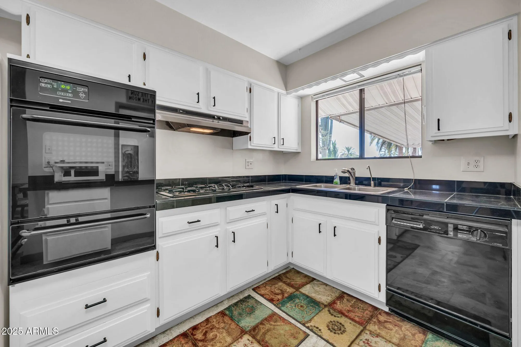 Property Slideshow image 4 of 37 | 10517 w cumberland dr, Sun City, AZ, 85351