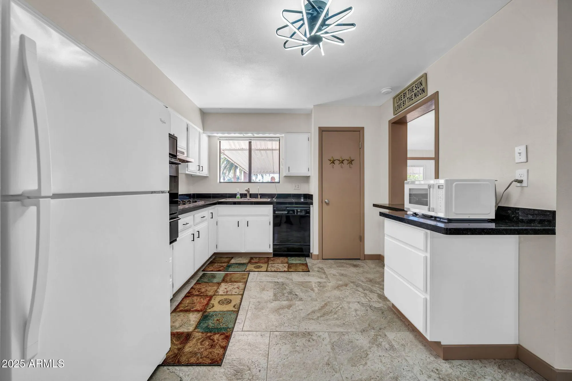 Property Slideshow image 3 of 37 | 10517 w cumberland dr, Sun City, AZ, 85351