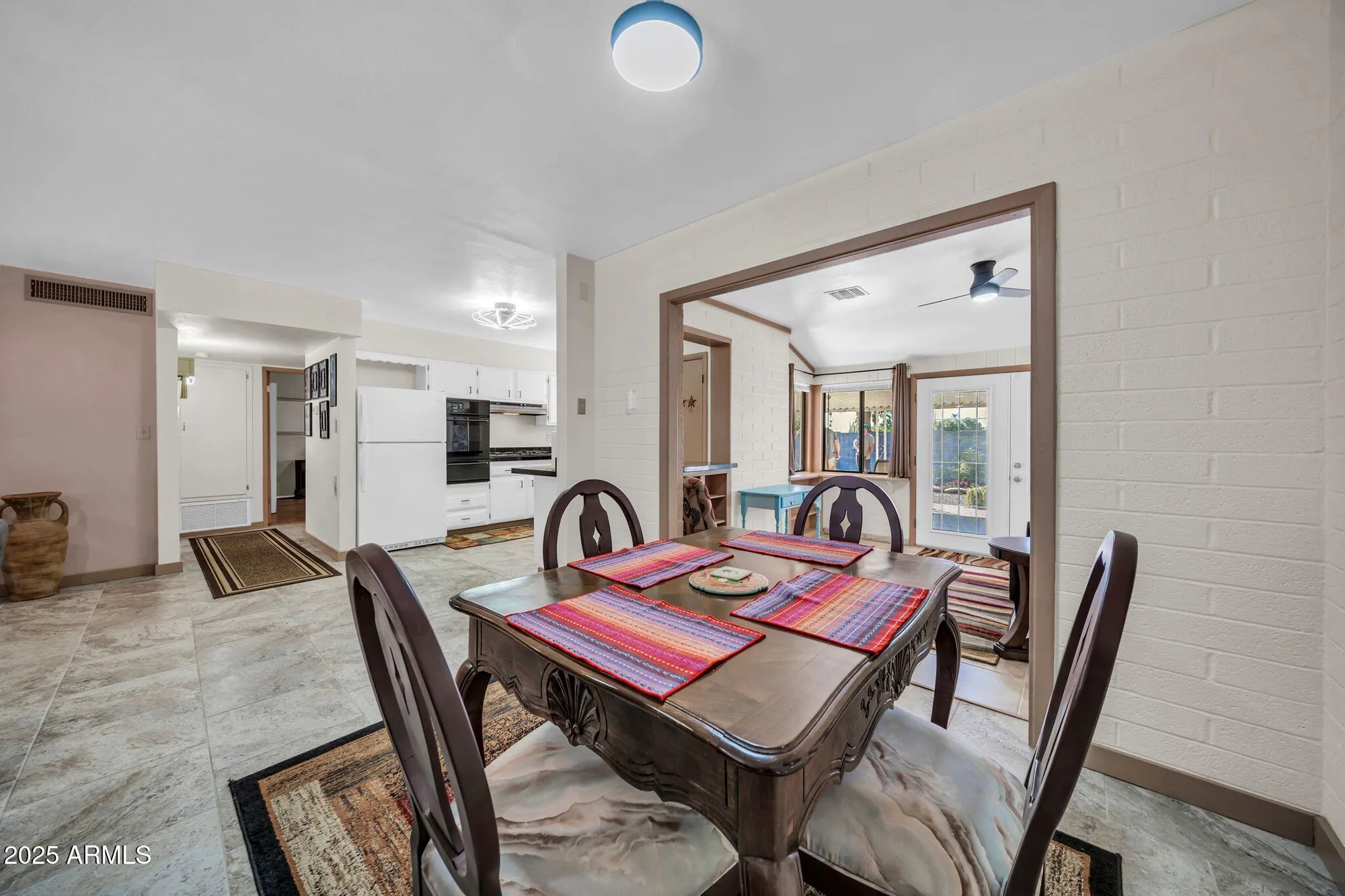 Property Slideshow image 14 of 37 | 10517 w cumberland dr, Sun City, AZ, 85351