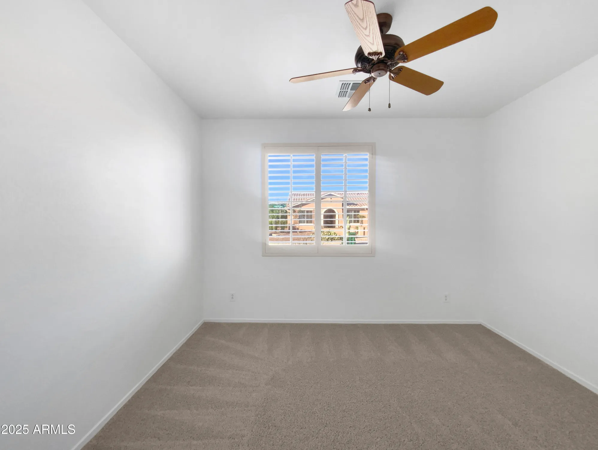 Property Slideshow image 15 of 24 | 42643 w constellation dr, Maricopa, AZ, 85138