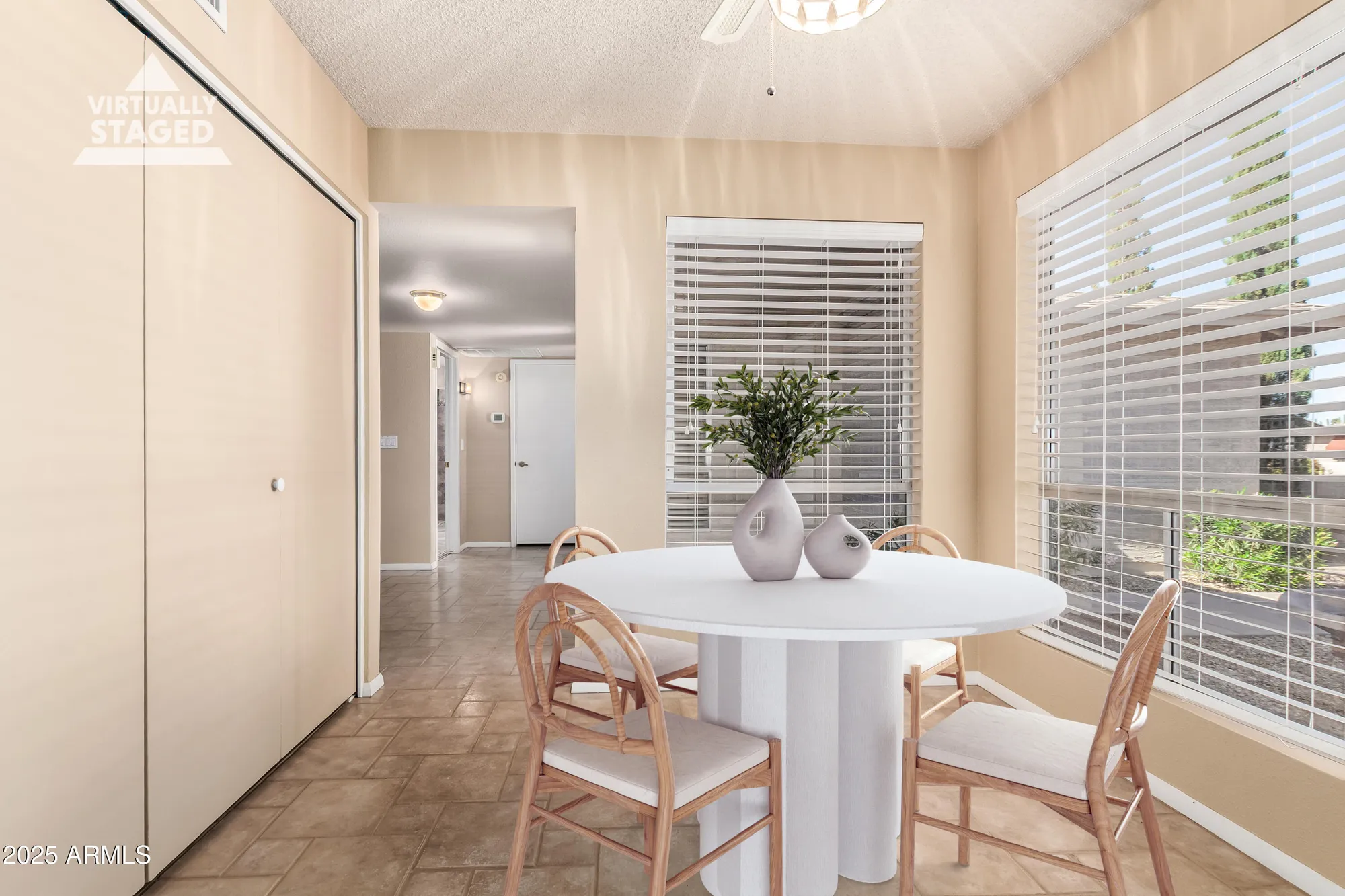 Property Slideshow image 14 of 53 | 10413 e silvertree dr, Sun Lakes, AZ, 85248