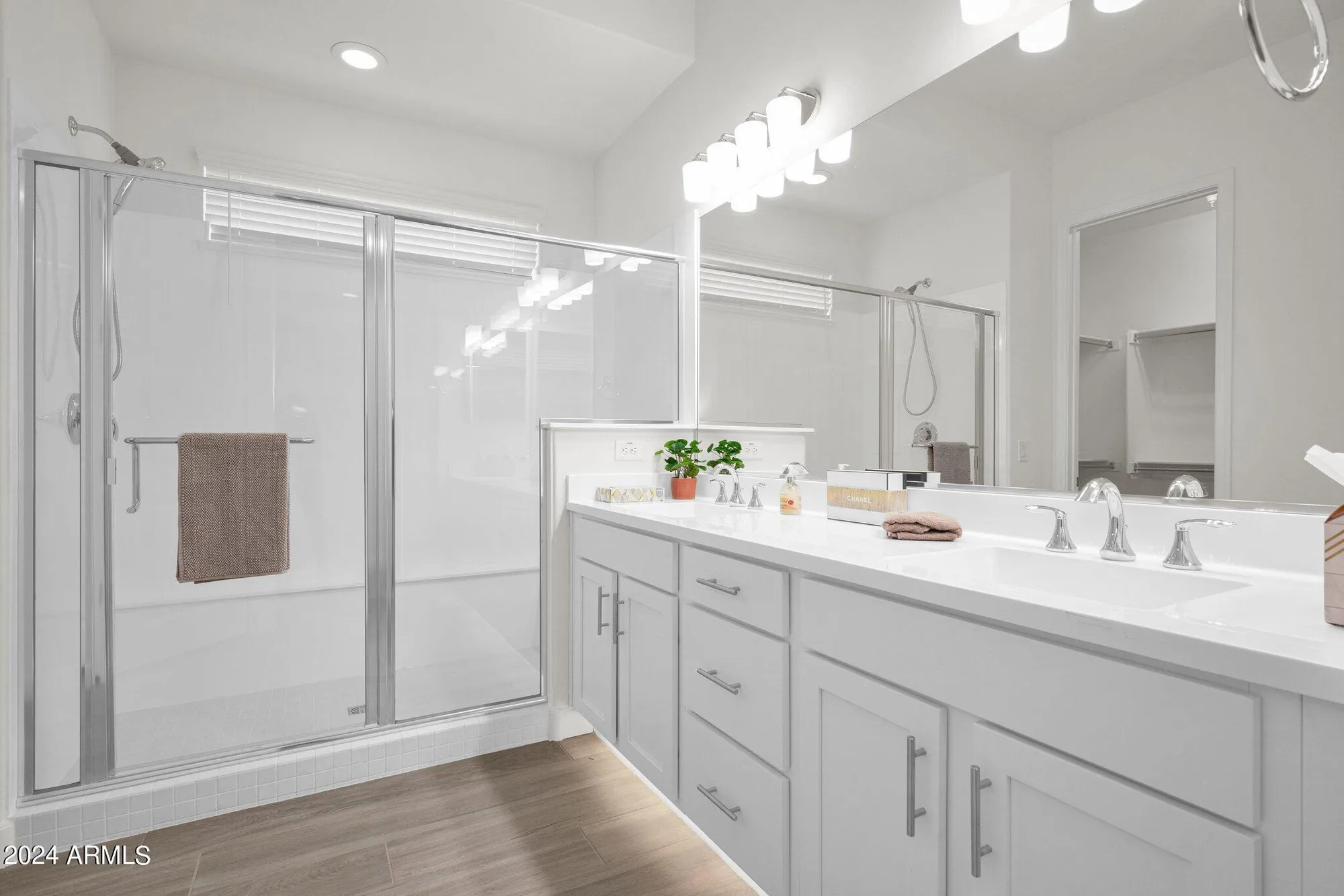 Property Slideshow image 16 of 52 | 30377 n 134th dr, Peoria, AZ, 85383