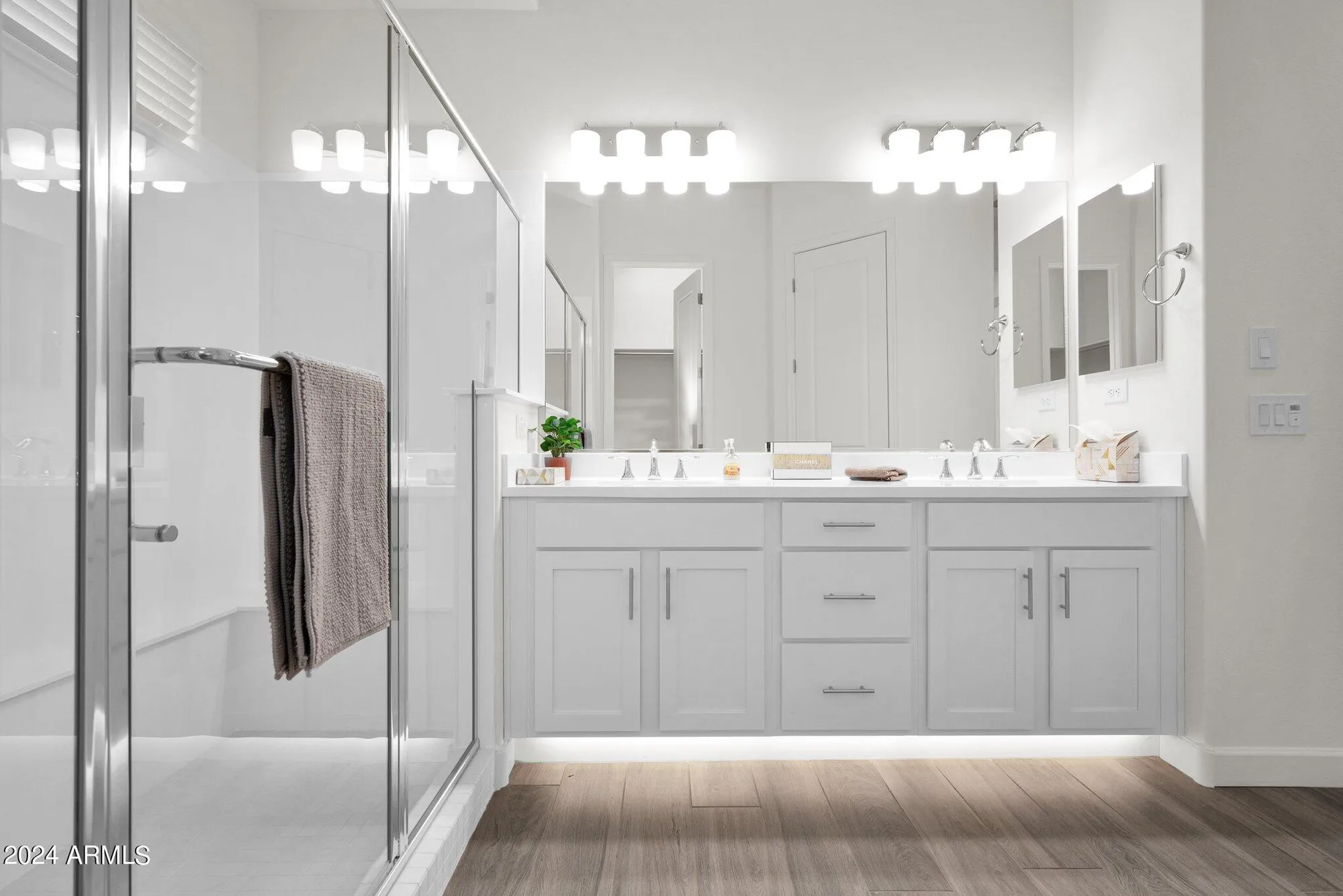 Property Slideshow image 17 of 52 | 30377 n 134th dr, Peoria, AZ, 85383