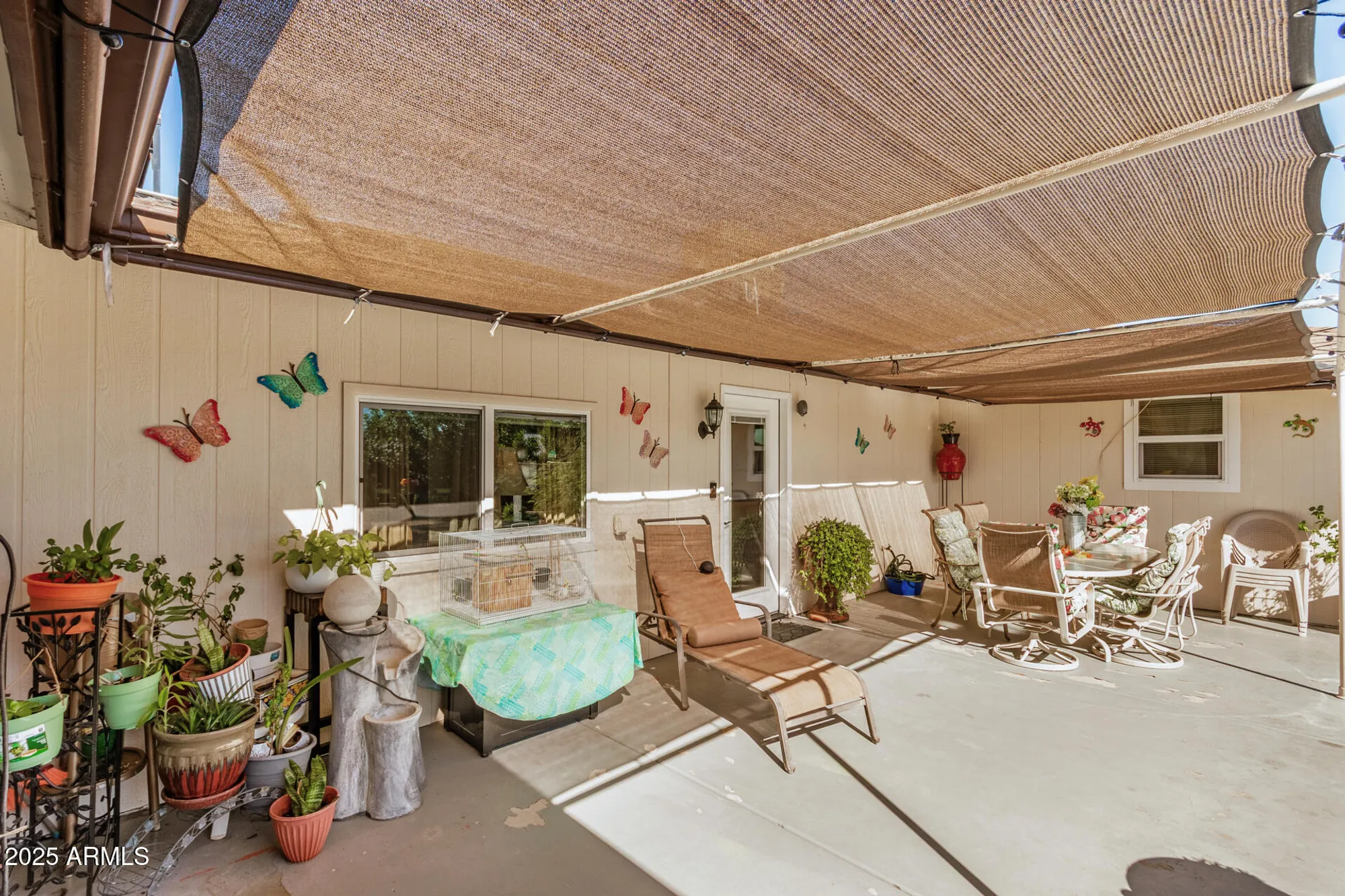 Property Slideshow image 29 of 32 | 9433 w greenway rd, Sun City, AZ, 85351