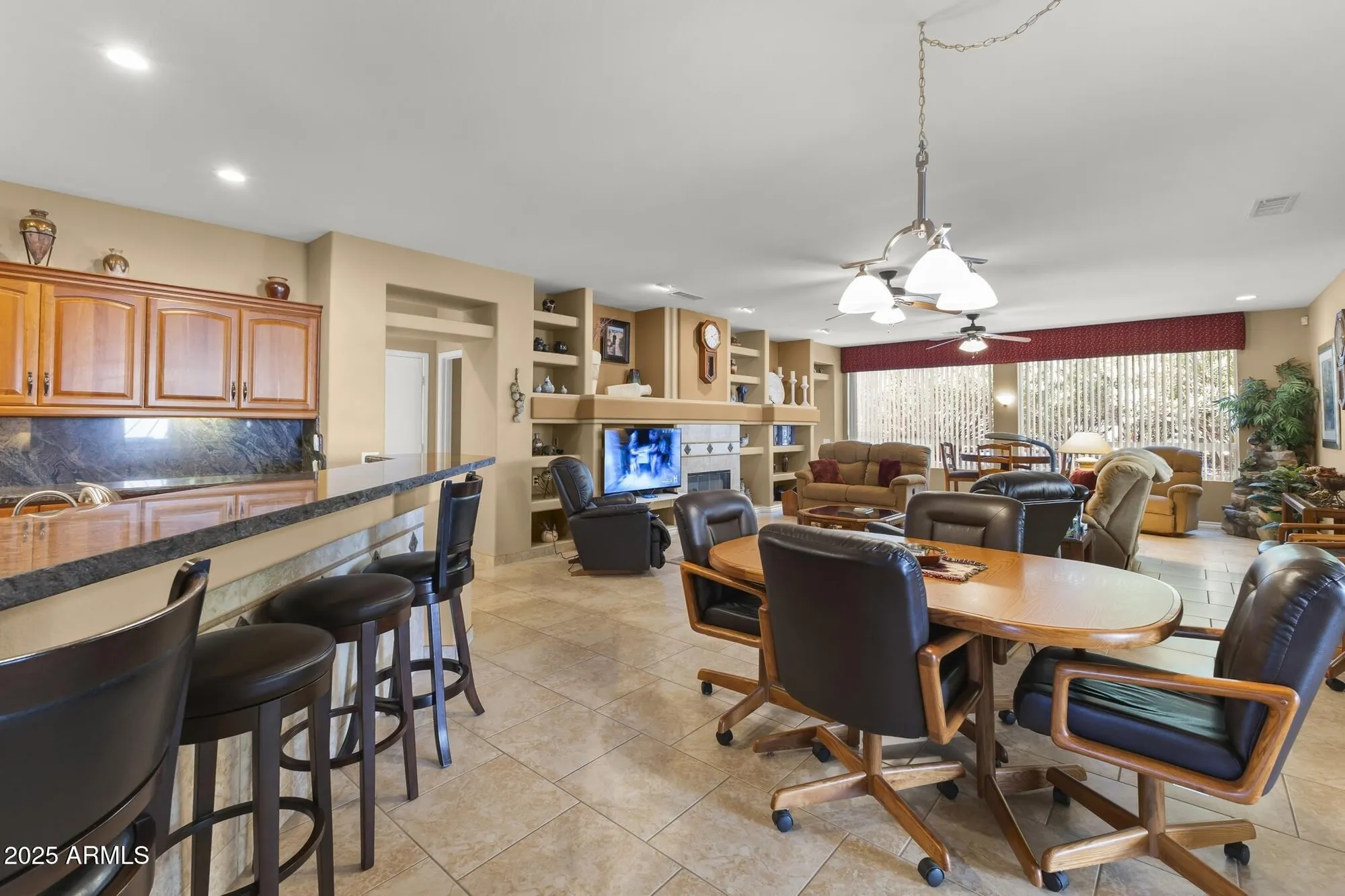 Property Slideshow image 9 of 57 | 16246 w scarlet canyon dr, Surprise, AZ, 85374