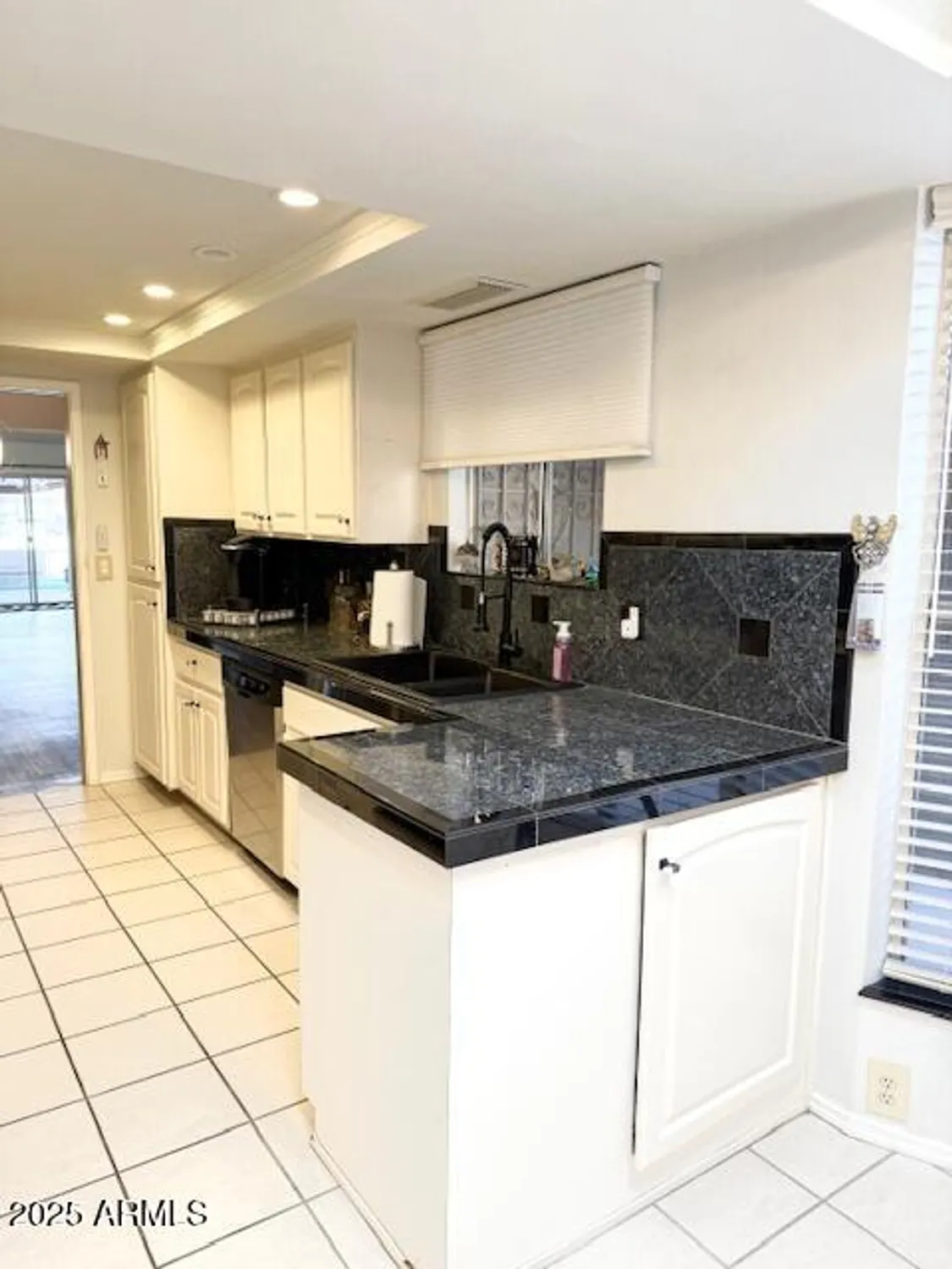 Property Slideshow image 8 of 24 | 25212 s angora ct, Sun Lakes, AZ, 85248