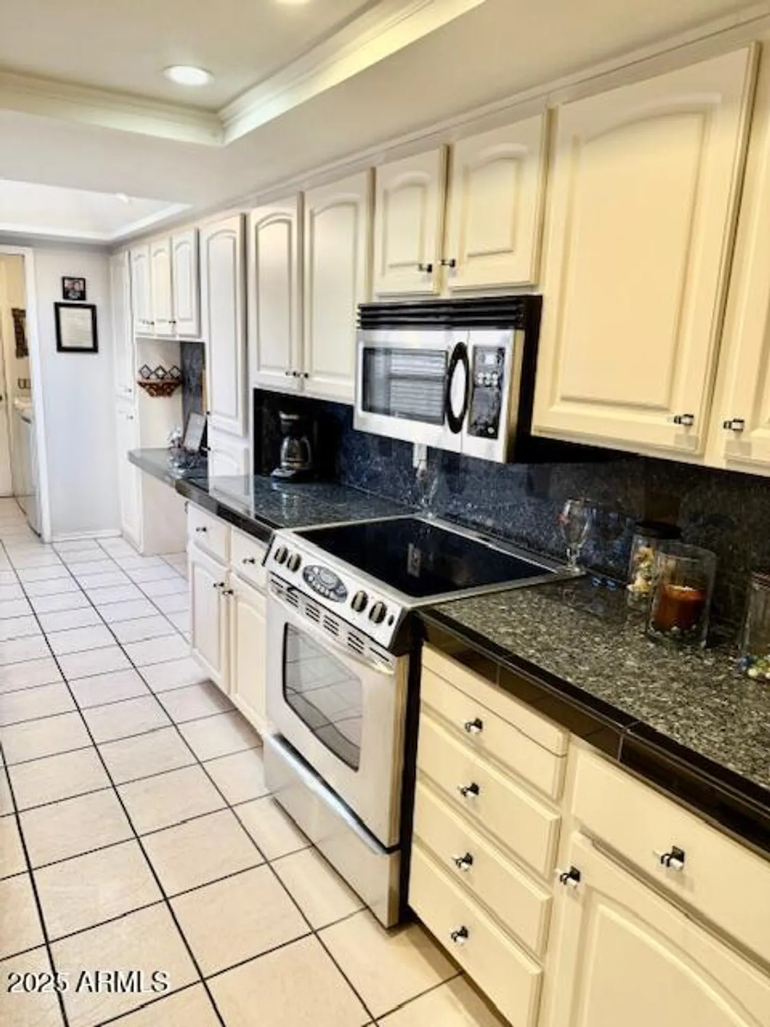 Property Slideshow image 10 of 24 | 25212 s angora ct, Sun Lakes, AZ, 85248