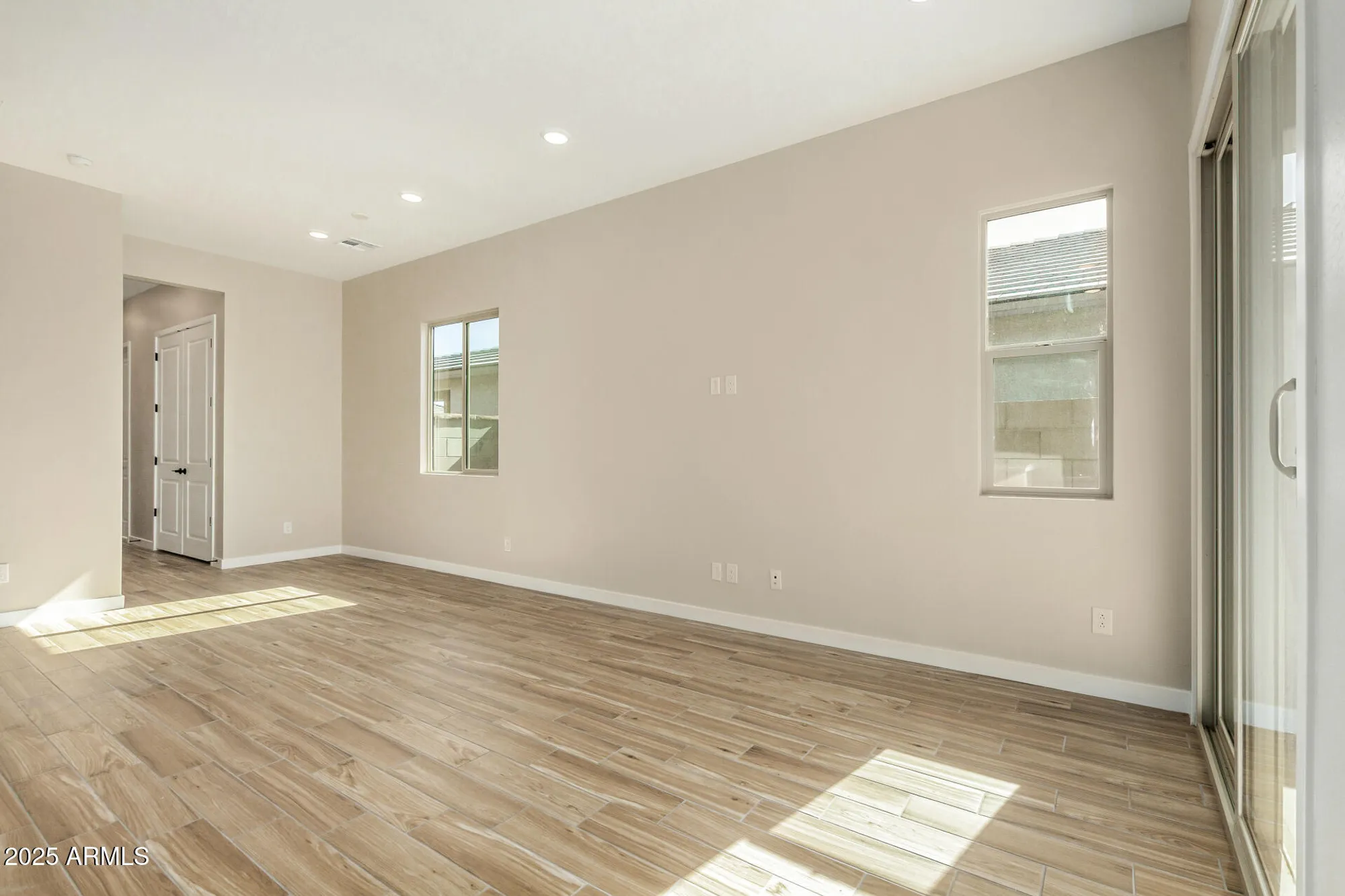 Property Slideshow image 6 of 29 | 5590 n 205th ln, Buckeye, AZ, 85396