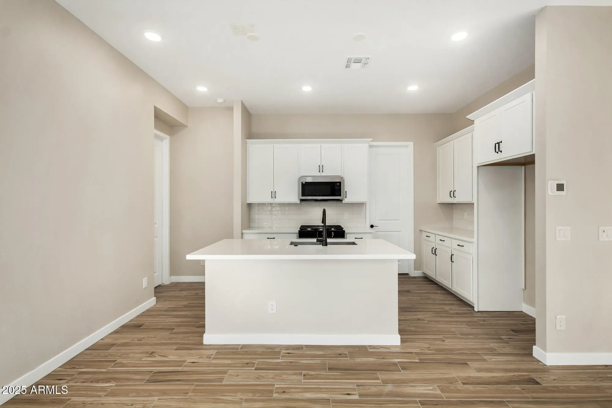 Property Slideshow image 10 of 29 | 5590 n 205th ln, Buckeye, AZ, 85396