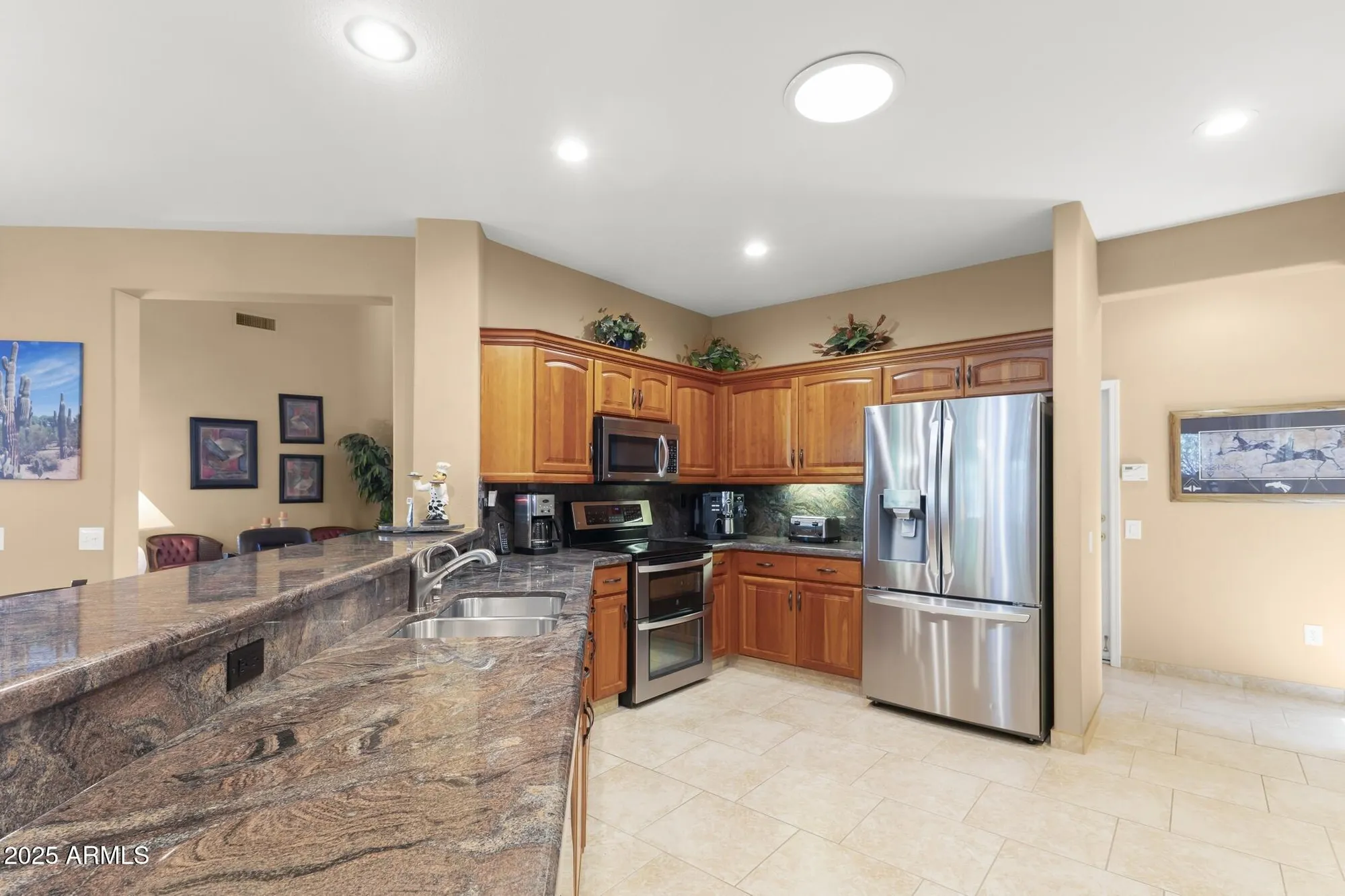 Property Slideshow image 16 of 57 | 16246 w scarlet canyon dr, Surprise, AZ, 85374