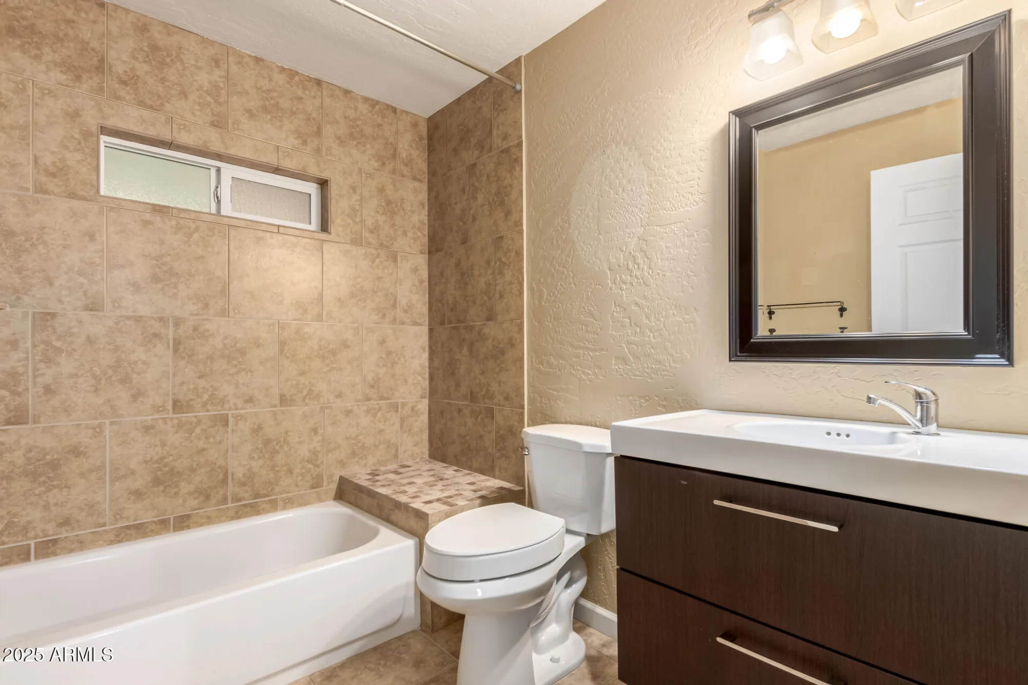 Property Slideshow image 19 of 45 | 9119 e olive ln, Sun Lakes, AZ, 85248