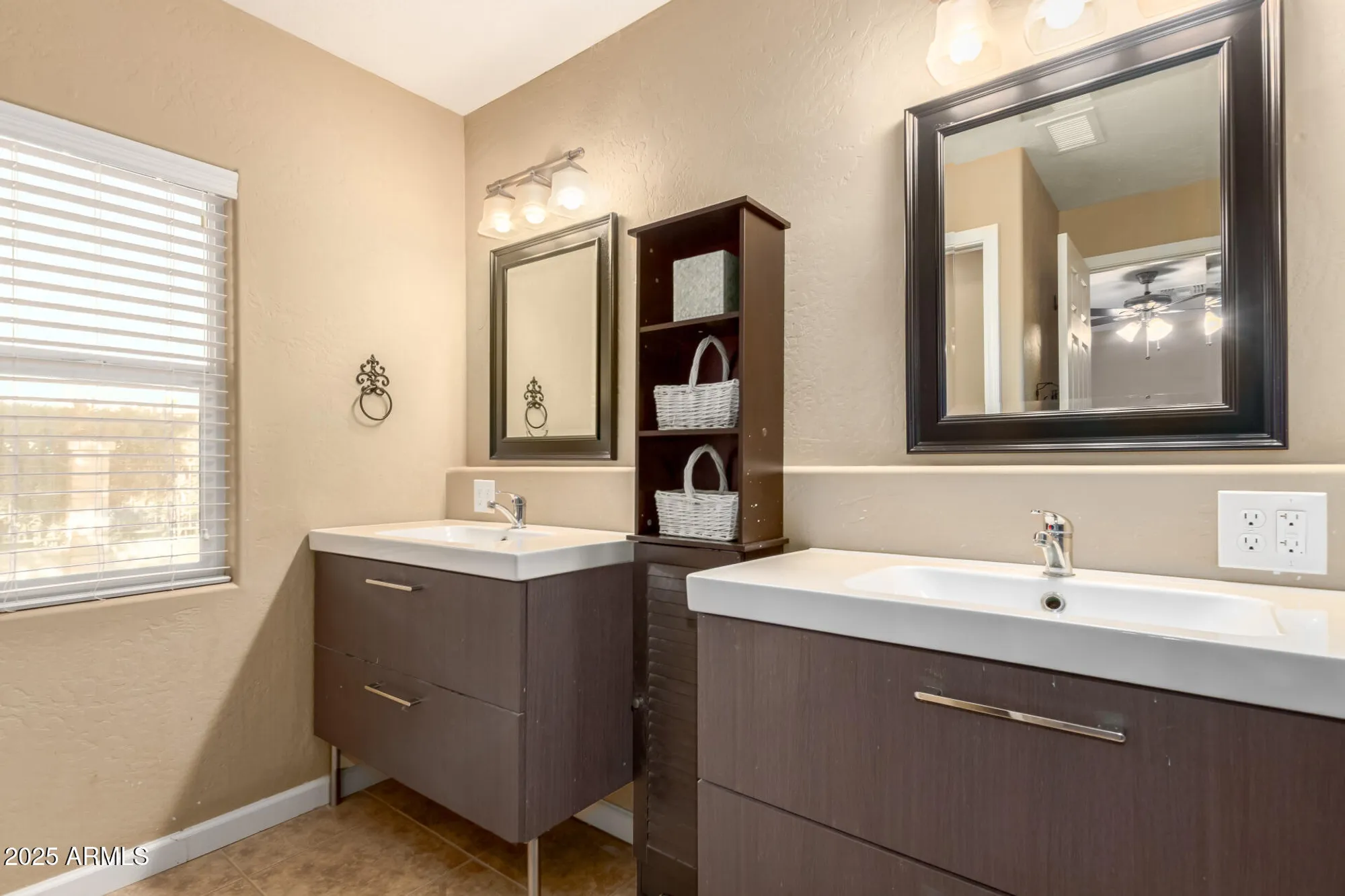 Property Slideshow image 15 of 45 | 9119 e olive ln, Sun Lakes, AZ, 85248