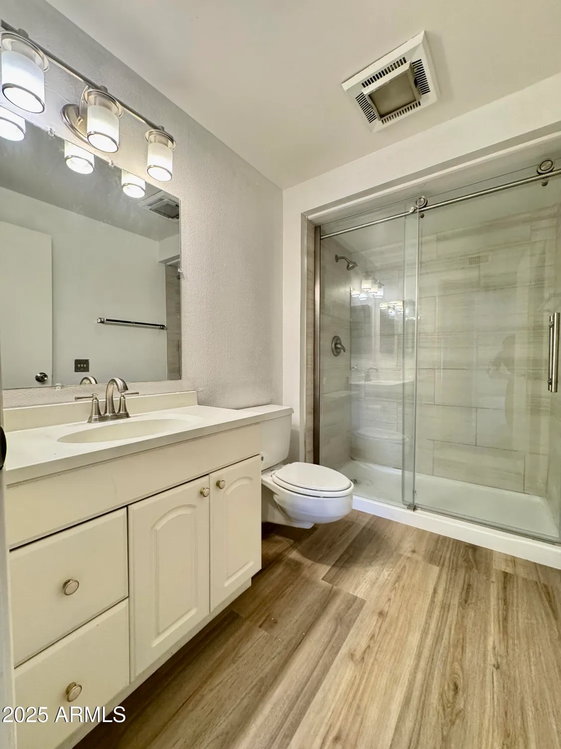 Property Slideshow image 5 of 9 | 10949 w coggins dr, Sun City, AZ, 85351