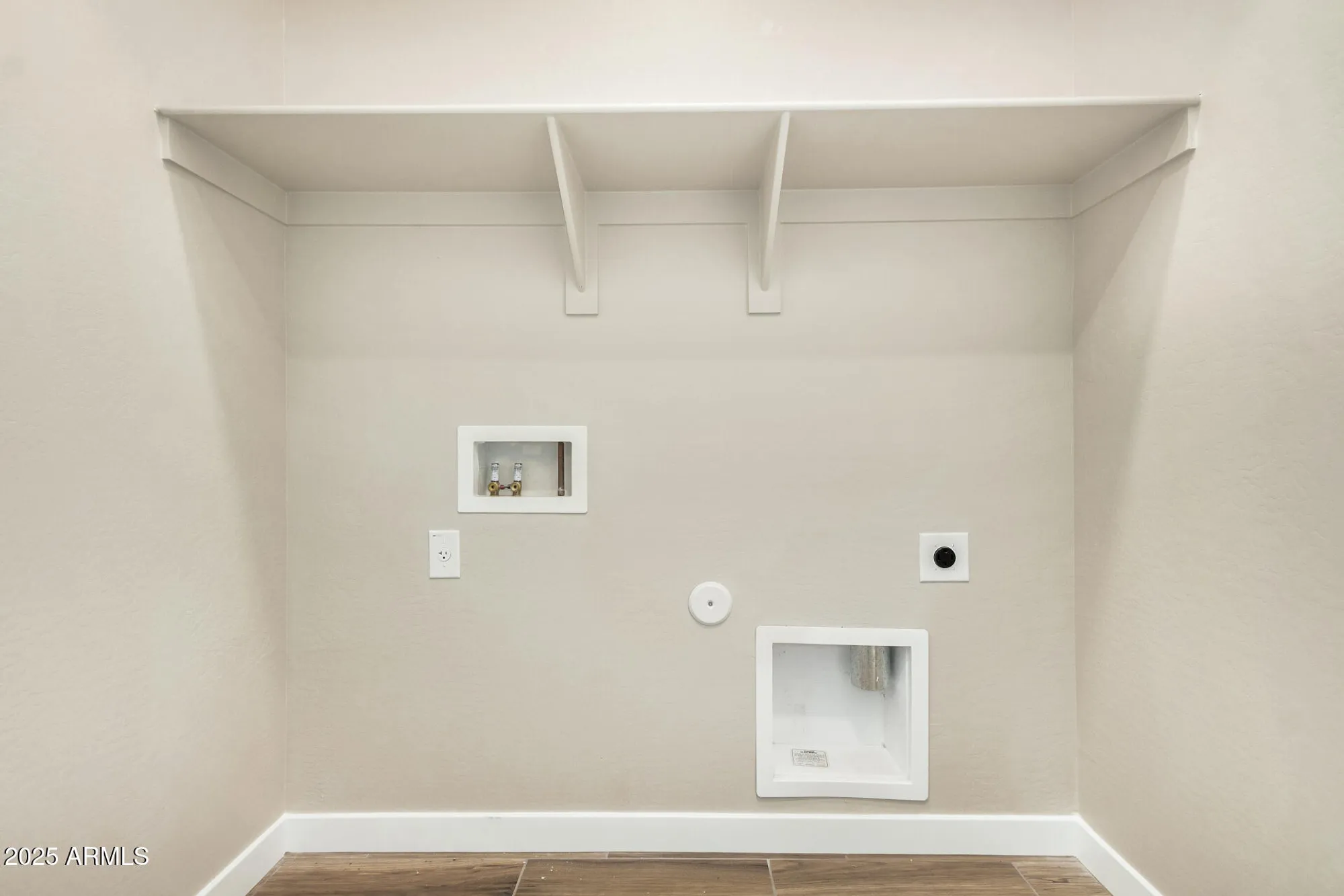 Property Slideshow image 25 of 29 | 5590 n 205th ln, Buckeye, AZ, 85396