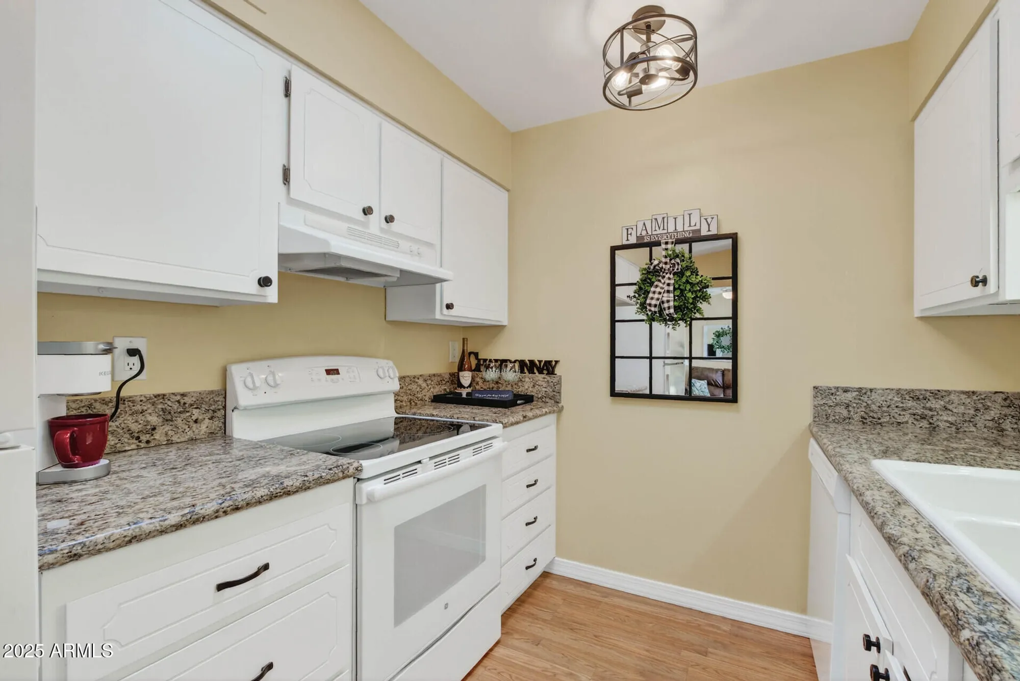 Property Slideshow image 11 of 41 | 13330 w stonebrook dr, Sun City West, AZ, 85375