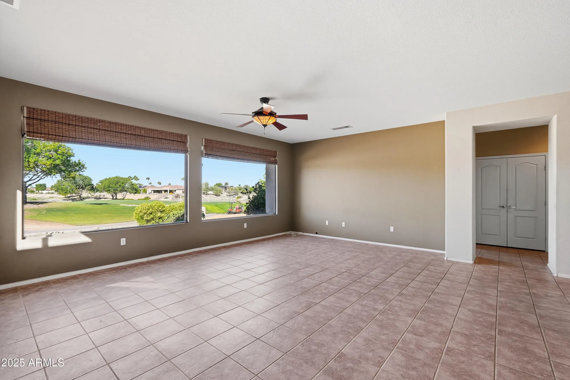 Property Slideshow image 10 of 27 | 17326 n escalante ln, Surprise, AZ, 85374
