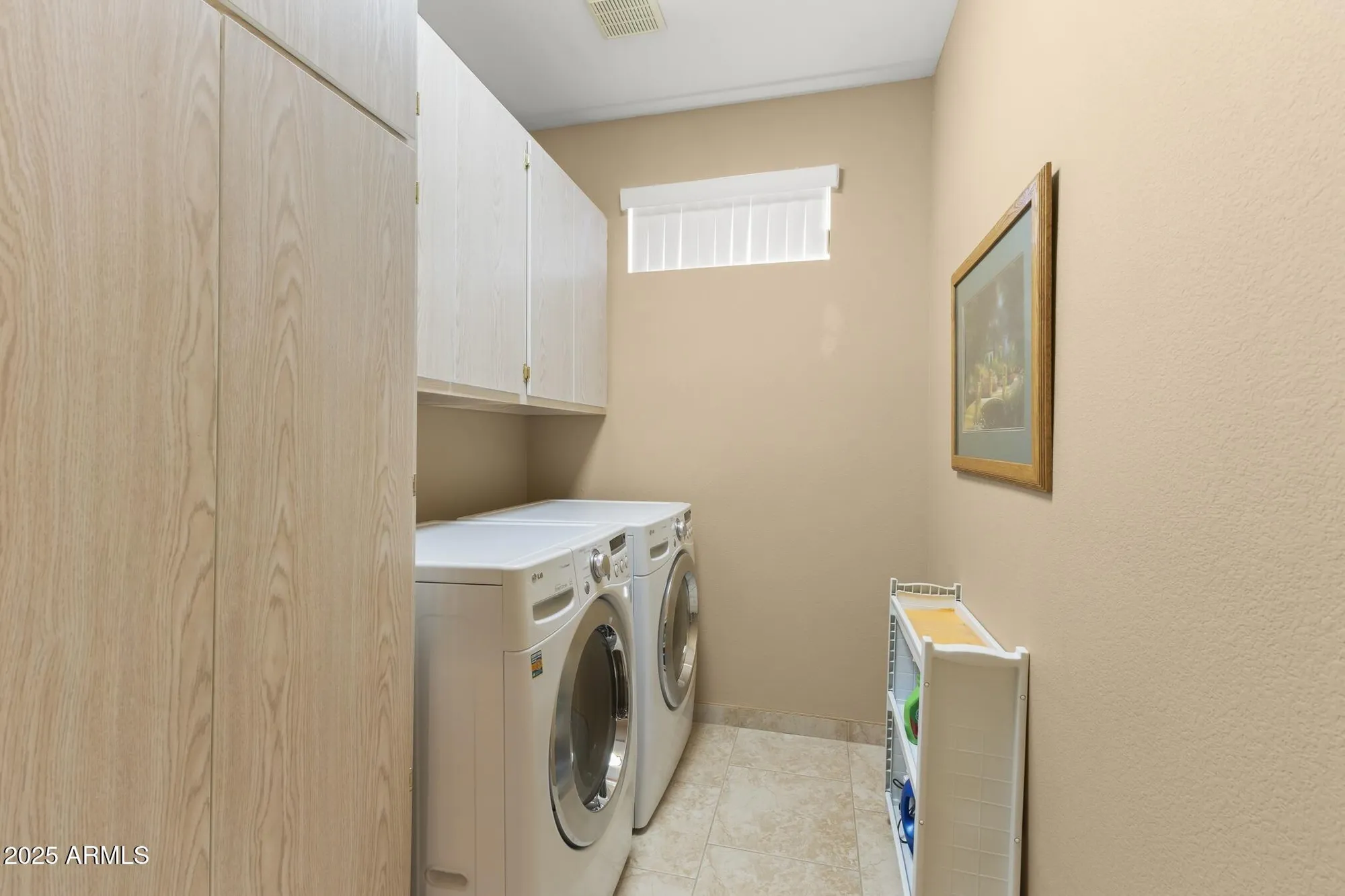 Property Slideshow image 19 of 57 | 16246 w scarlet canyon dr, Surprise, AZ, 85374