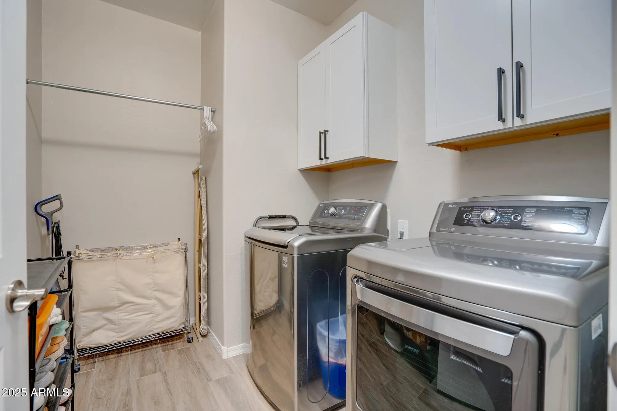 Property Slideshow image 13 of 38 | 5624 s colt, Mesa, AZ, 85212